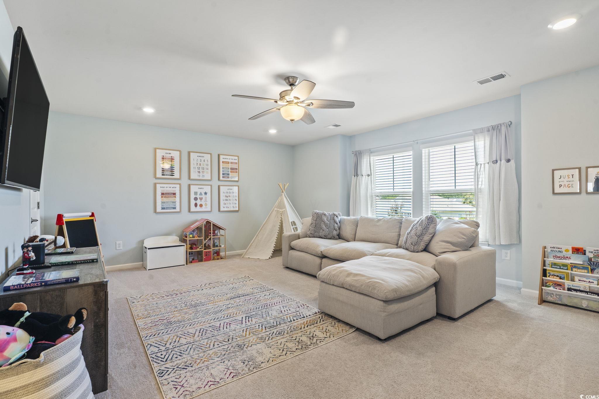 196 Sago Palm Dr. Property Photo 13