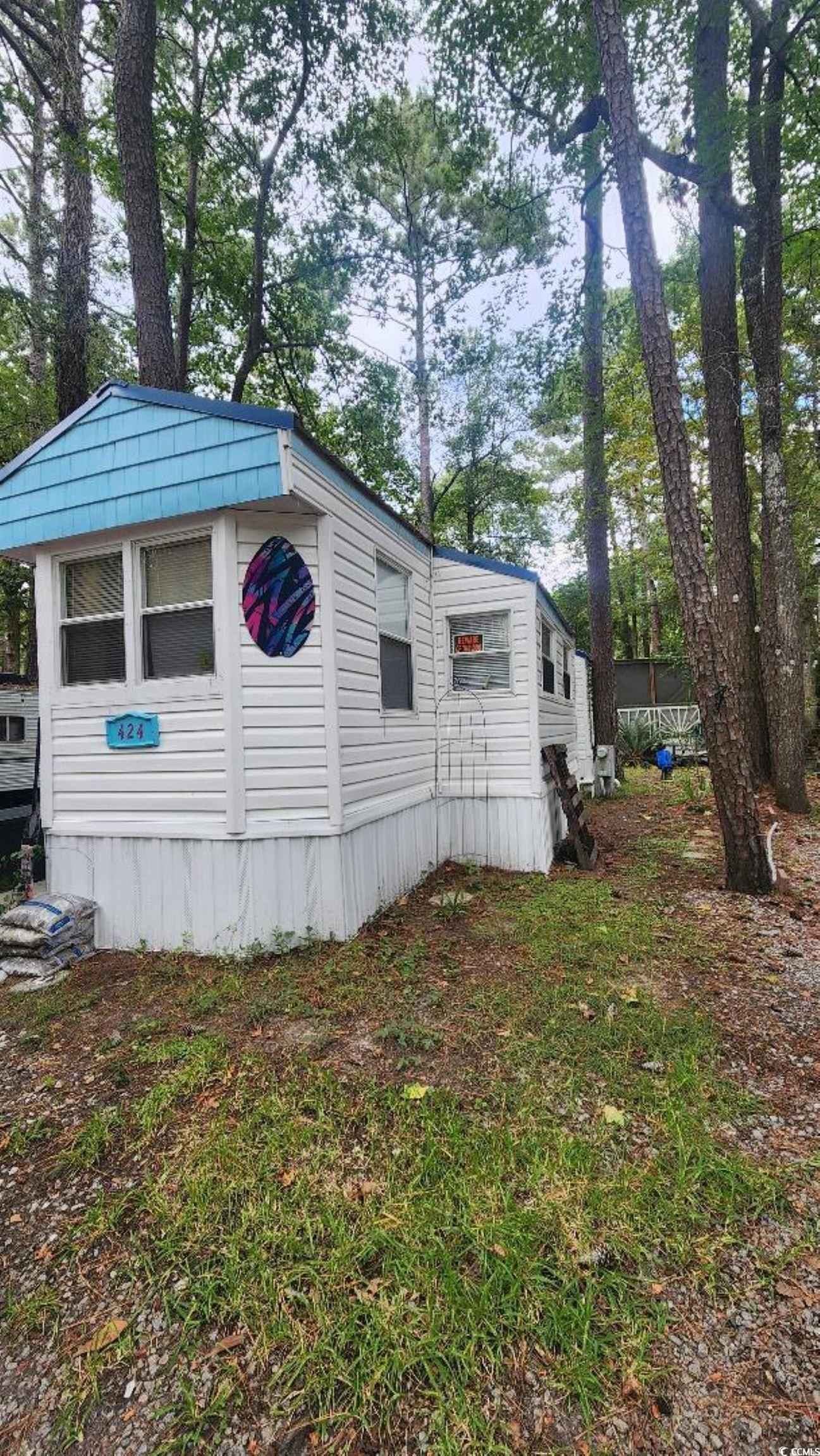 613 5th Ave. S Property Photo 1