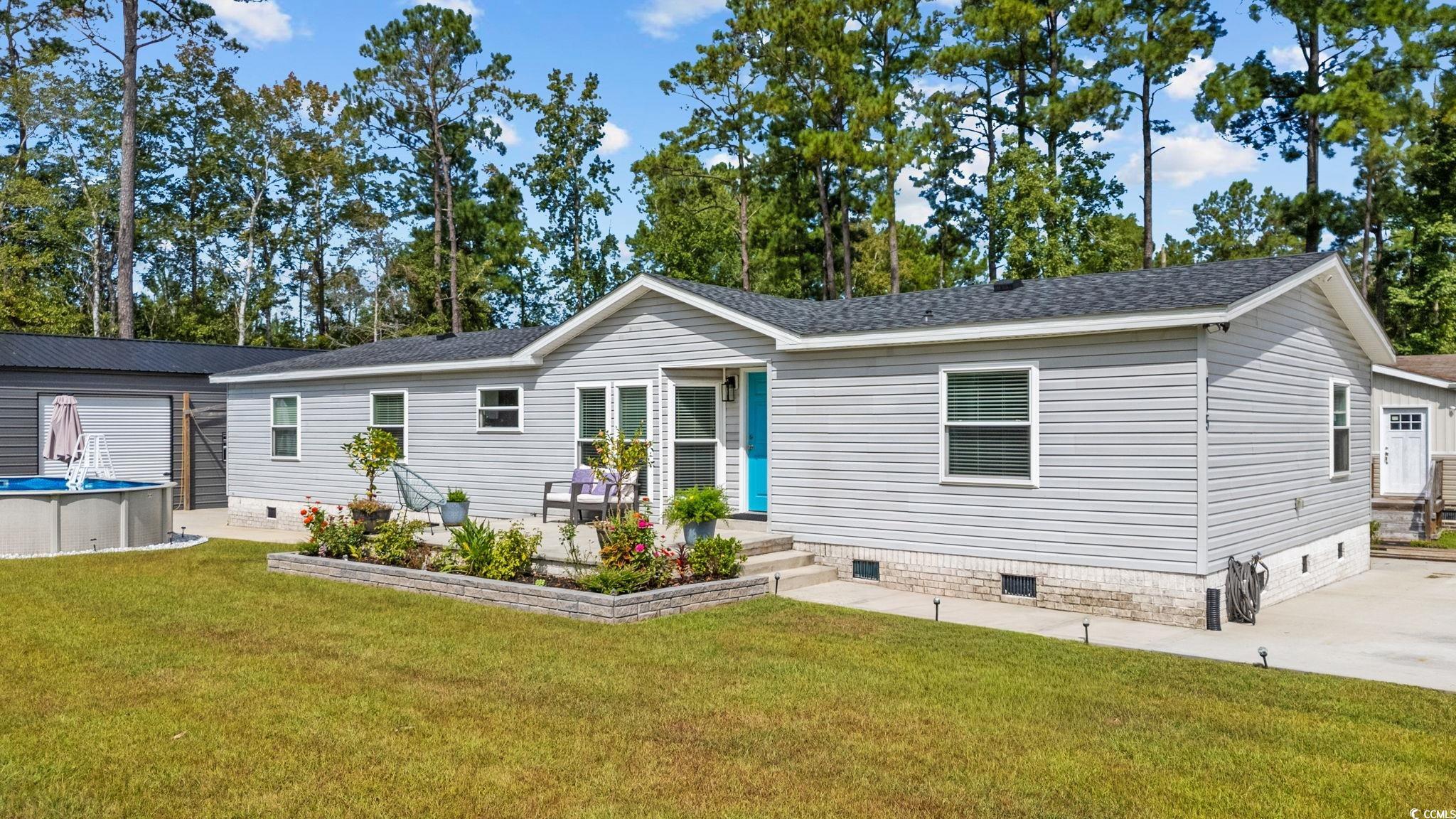 115 Missouria Ln. Property Photo 1