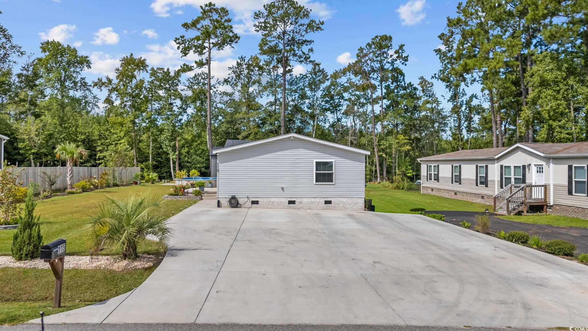 115 Missouria Ln. Property Photo 4