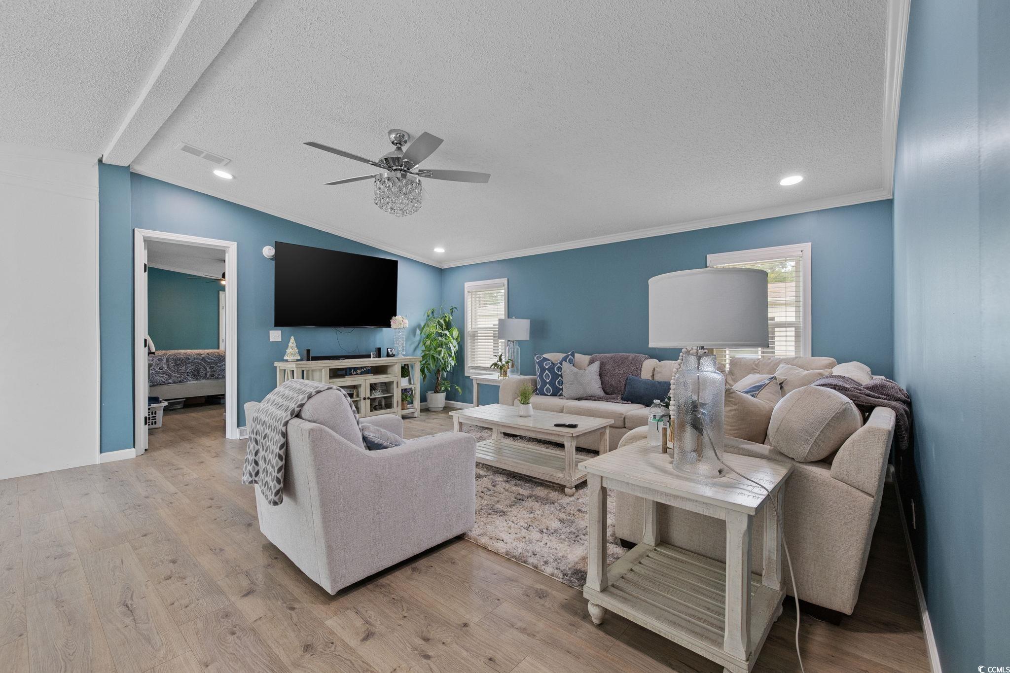 115 Missouria Ln. Property Photo 6