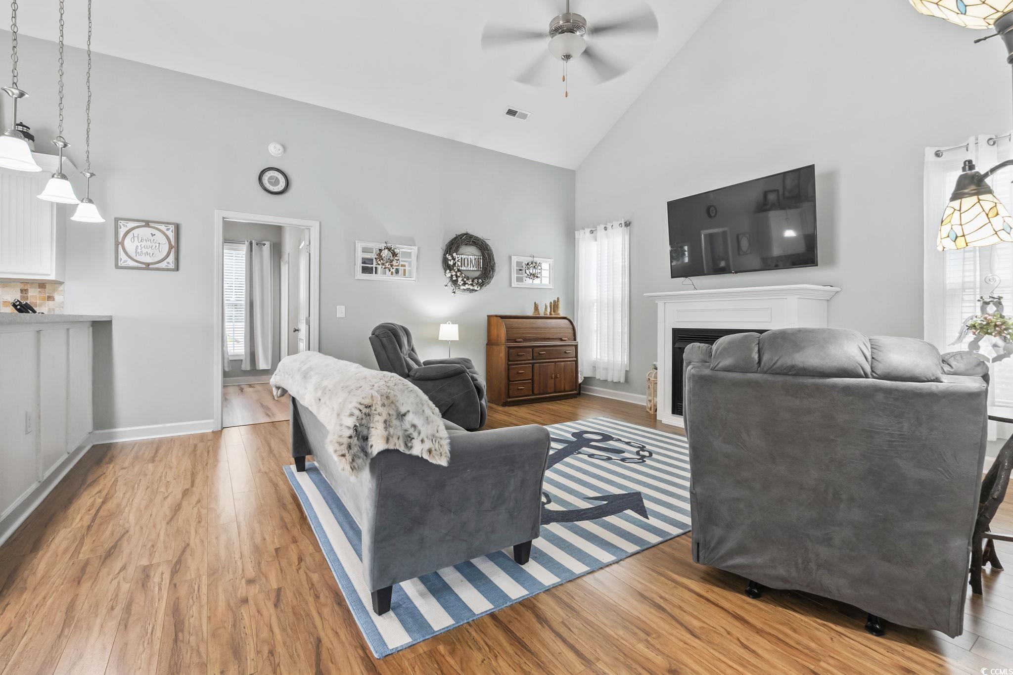 173 Foxpath Loop Property Photo 3