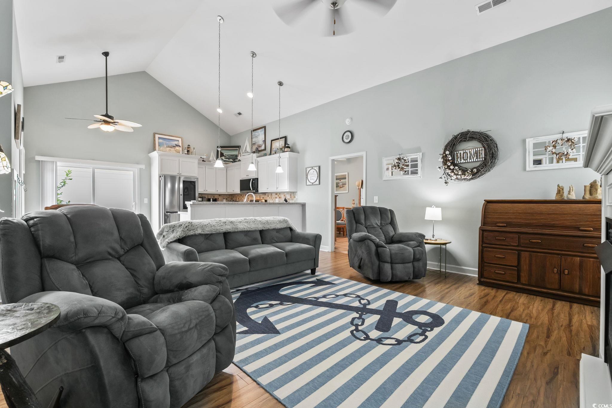 173 Foxpath Loop Property Photo 4