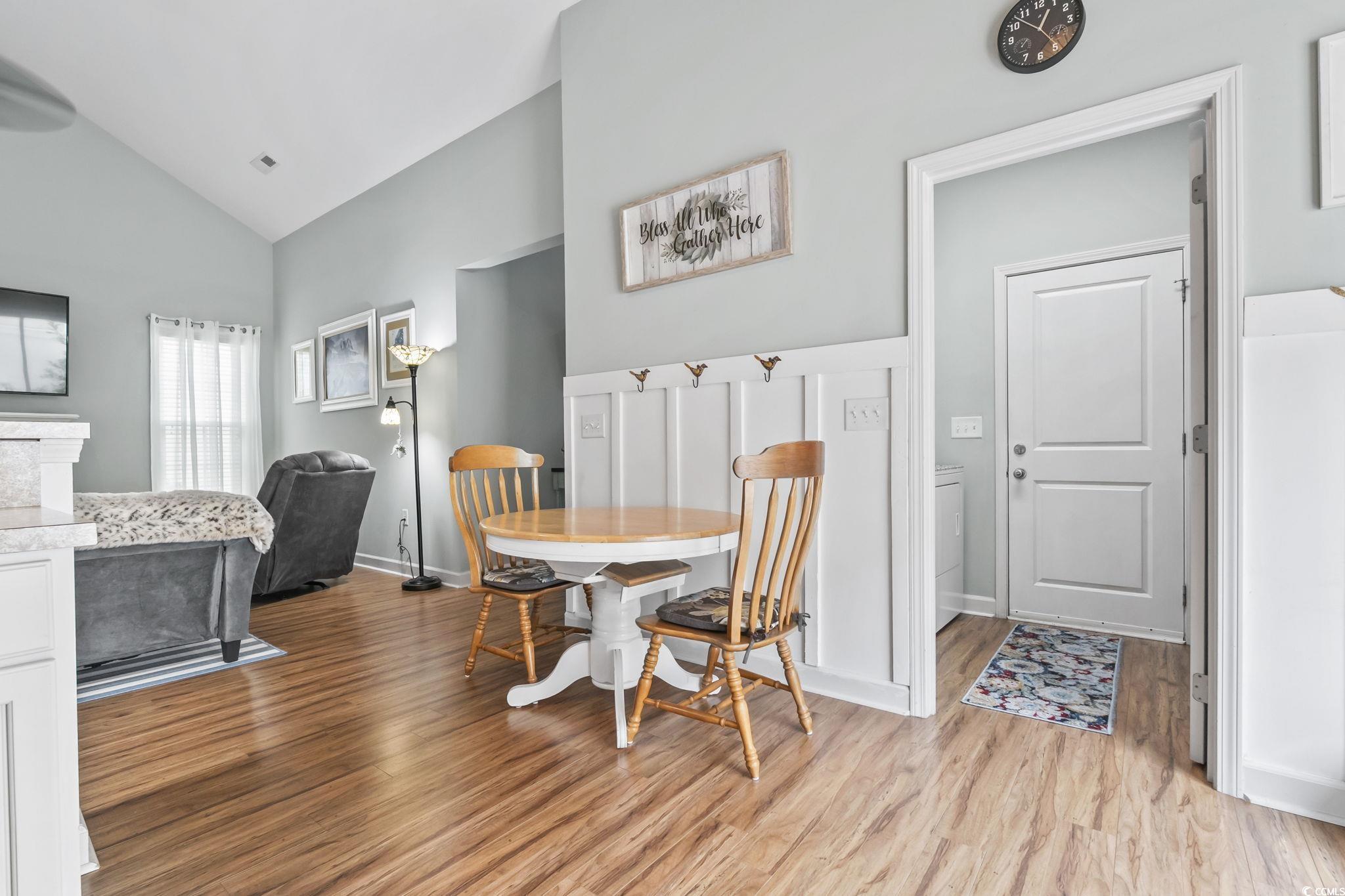 173 Foxpath Loop Property Photo 10