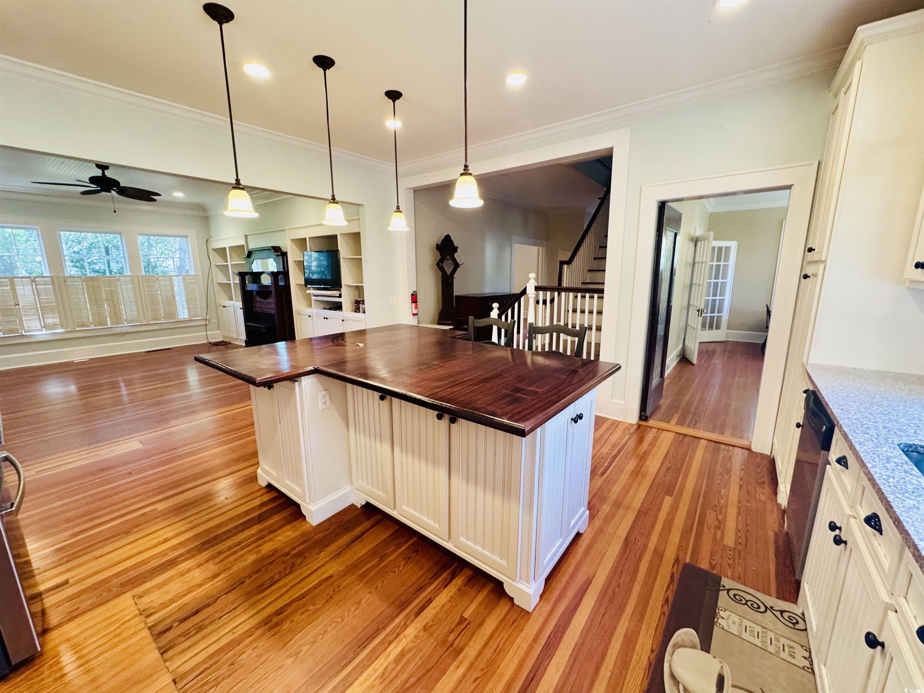 5 S Rosemary Ave. Property Photo 15