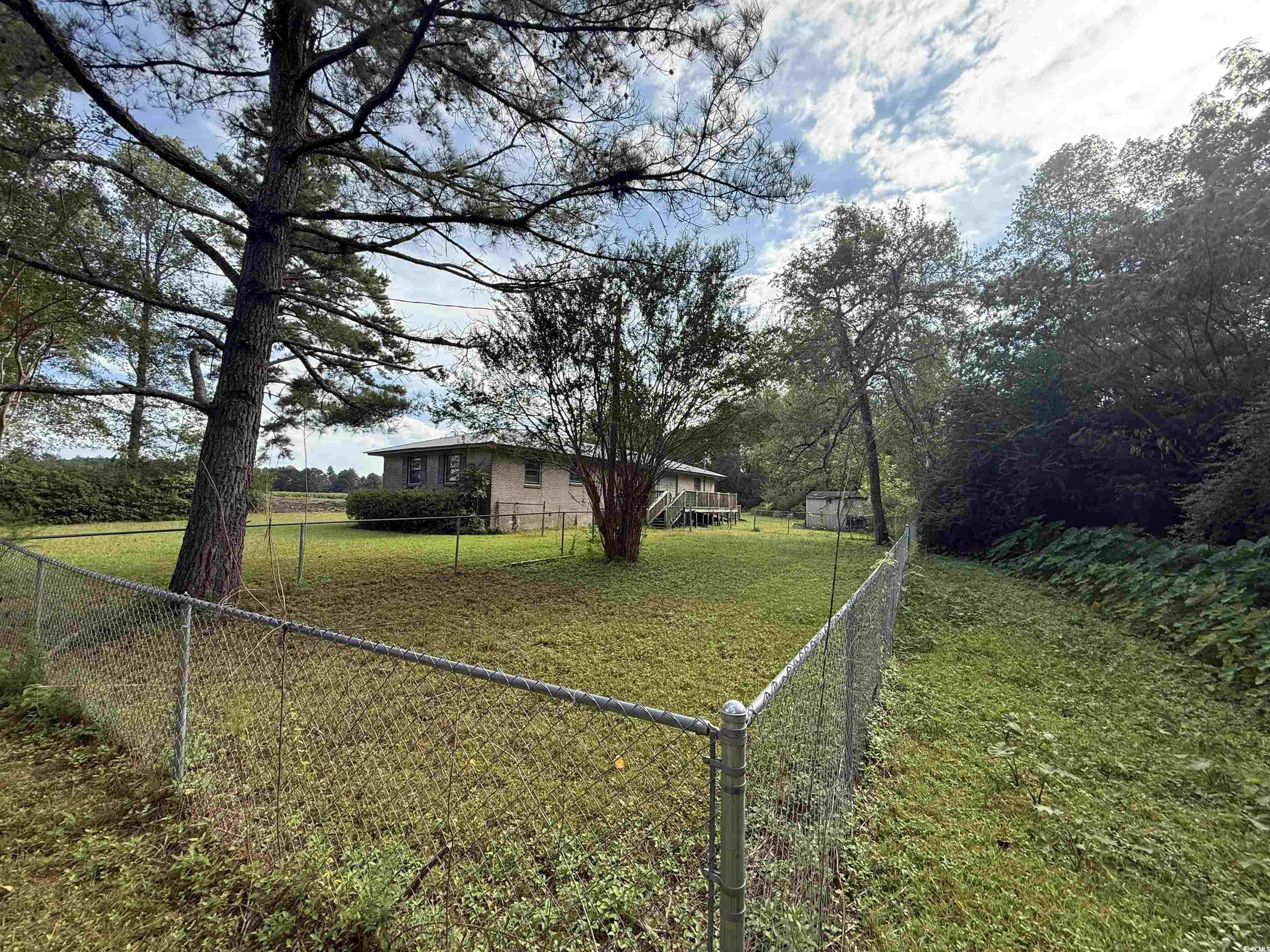 2336 Macedonia Dr. Property Photo 2