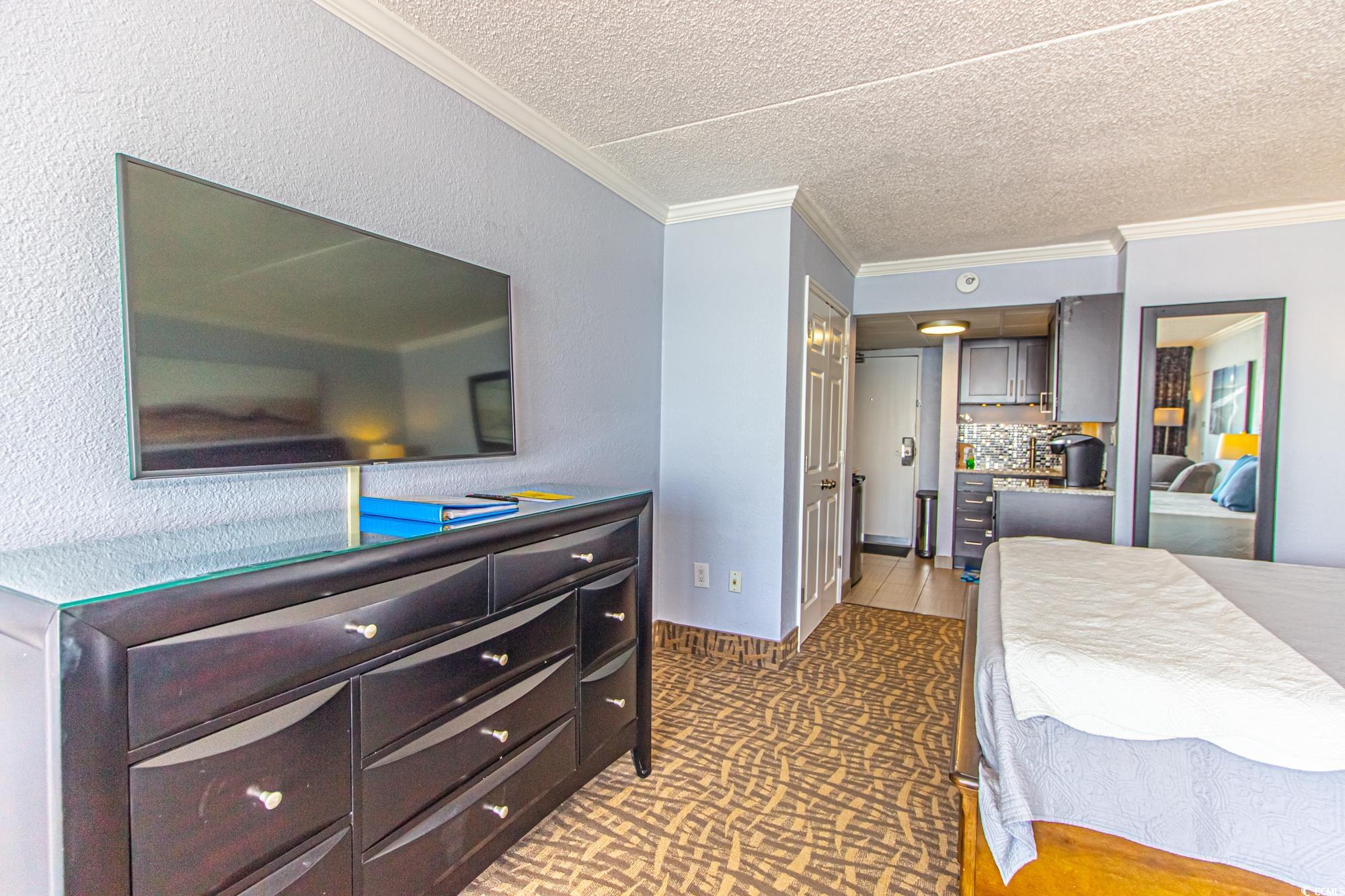 201 74th Ave. N Property Photo 16