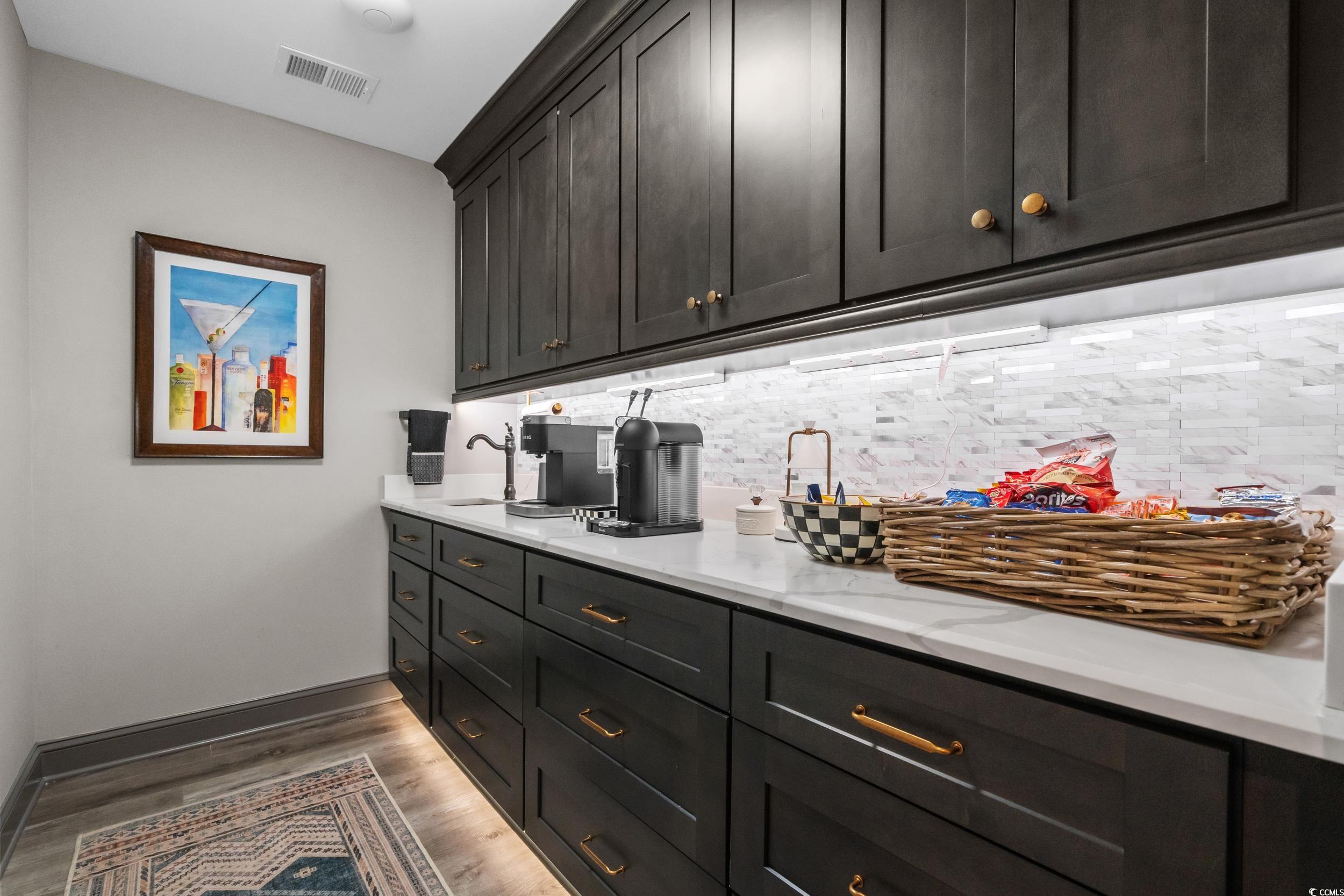 4333 Hunters Wood Dr. Property Photo 19