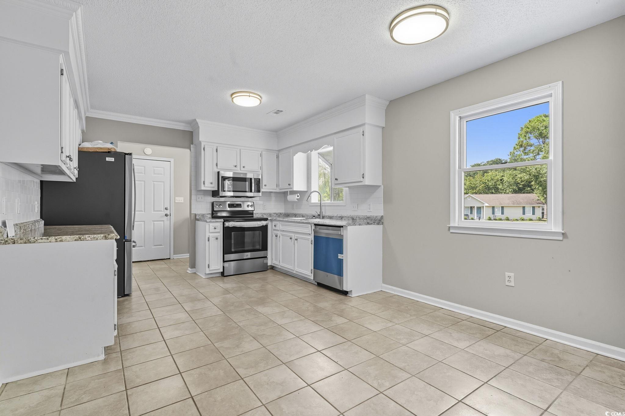 104 Sprucewood Ct. Property Photo 6