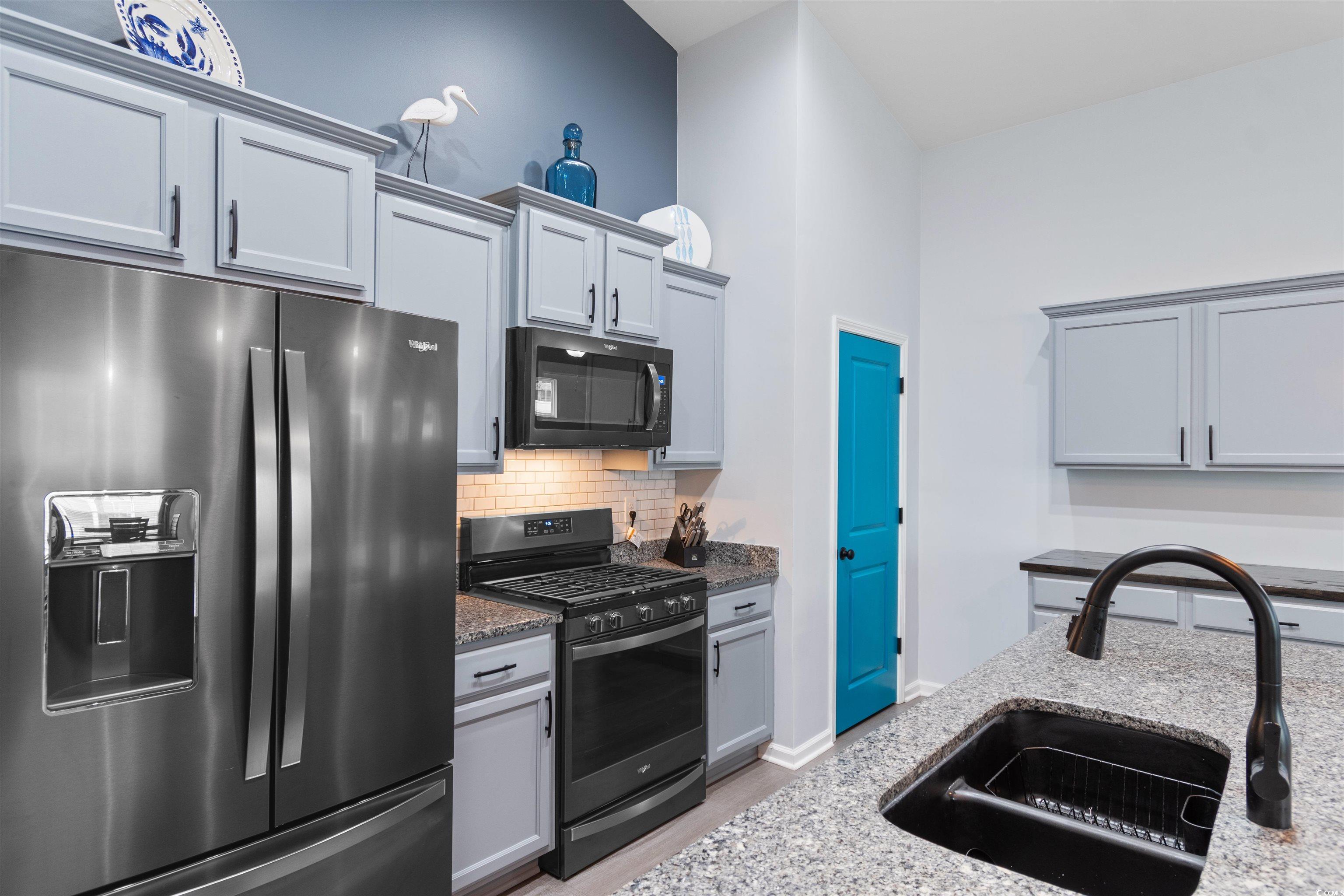 4380 Livorn Loop Property Photo 6