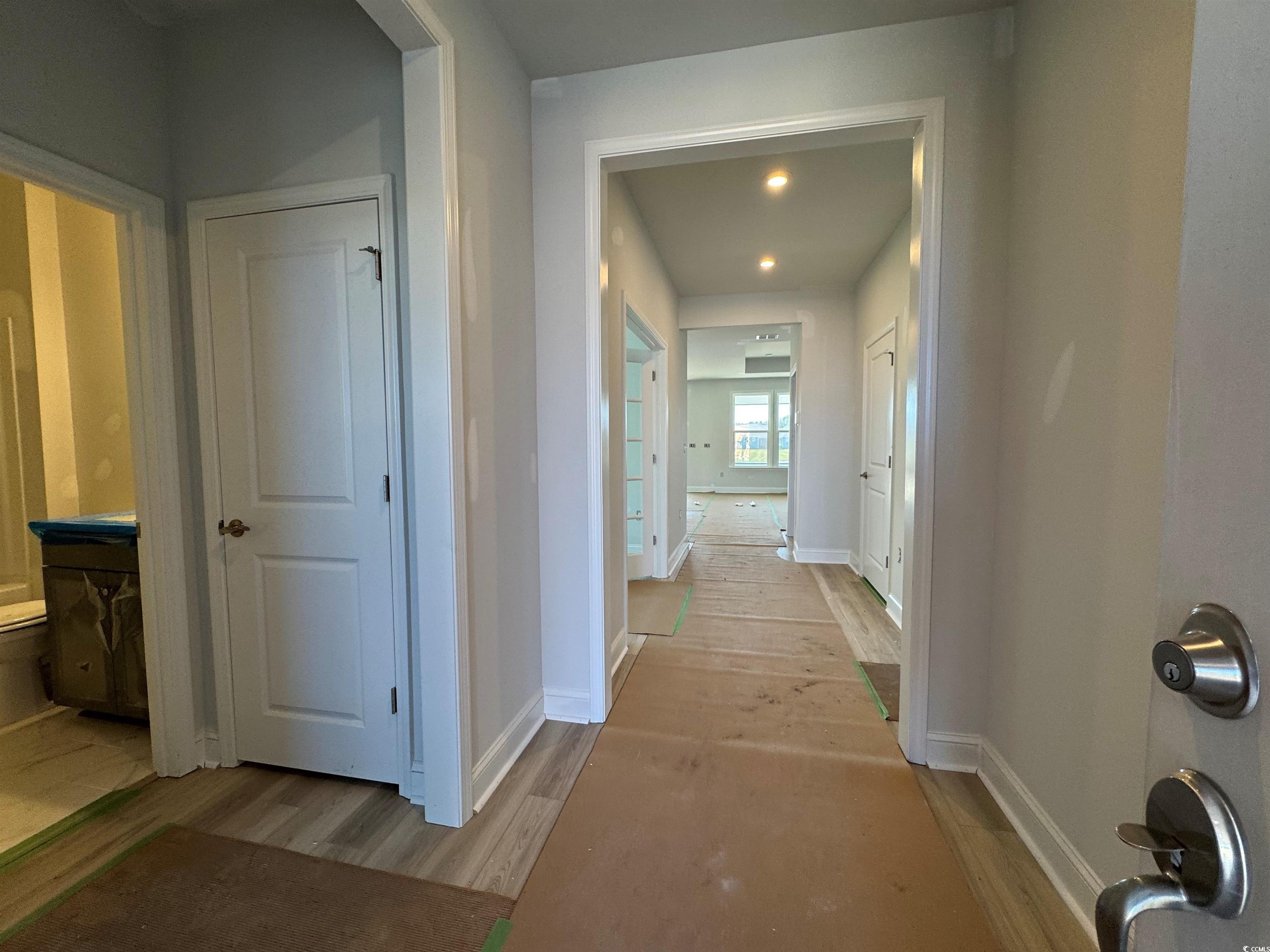 1217 Beeblossom Dr. Property Photo 5