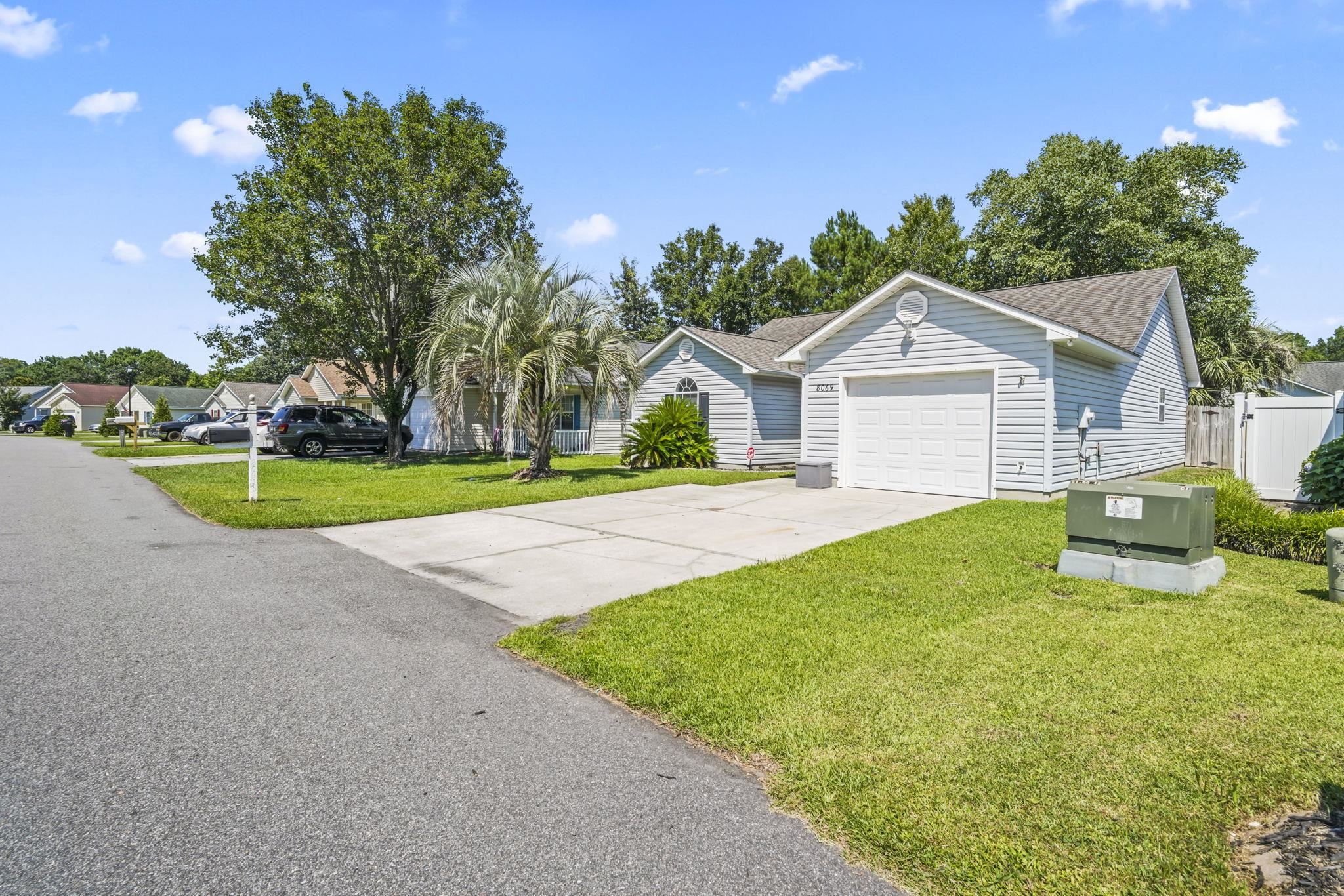 8069 Resin Rd. Property Photo 2