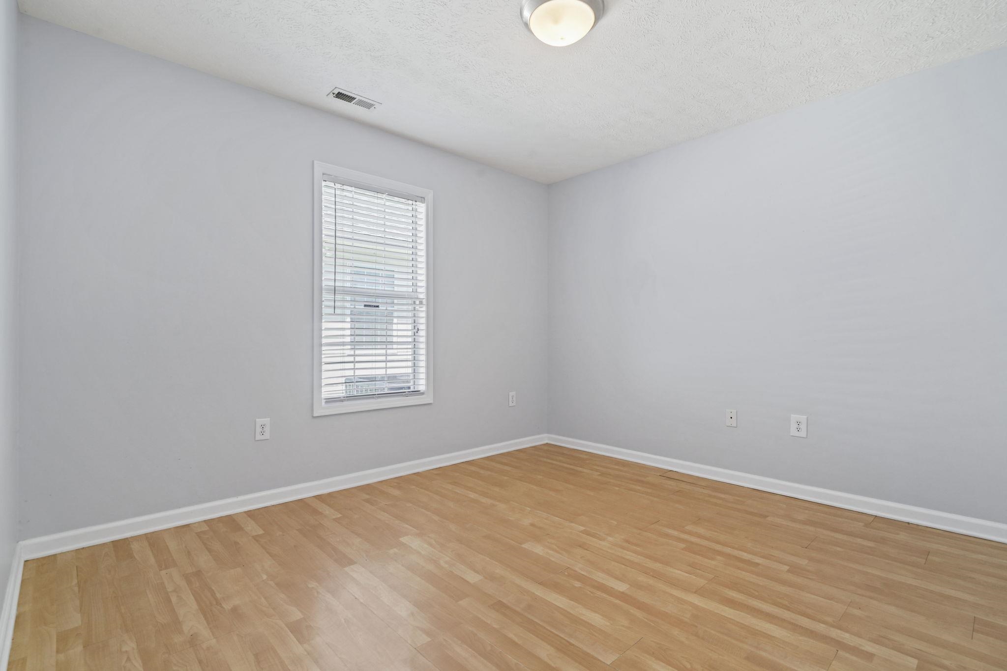8069 Resin Rd. Property Photo 4
