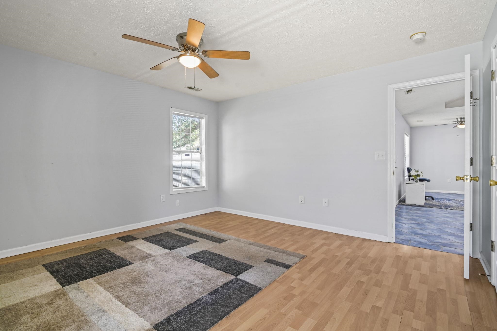 8069 Resin Rd. Property Photo 8