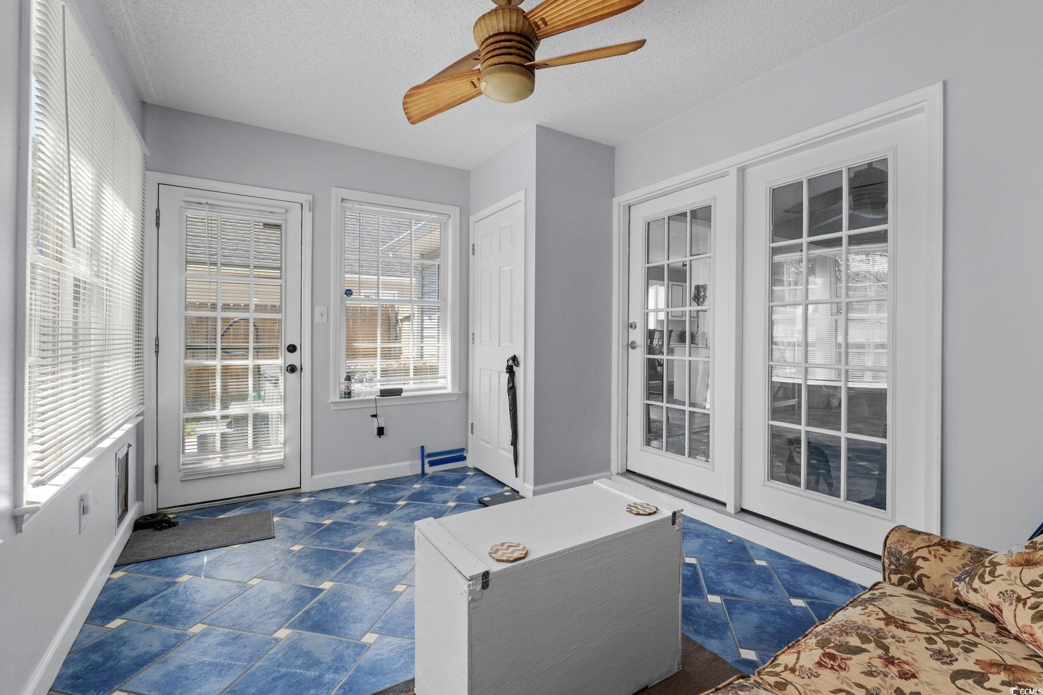 8069 Resin Rd. Property Photo 28