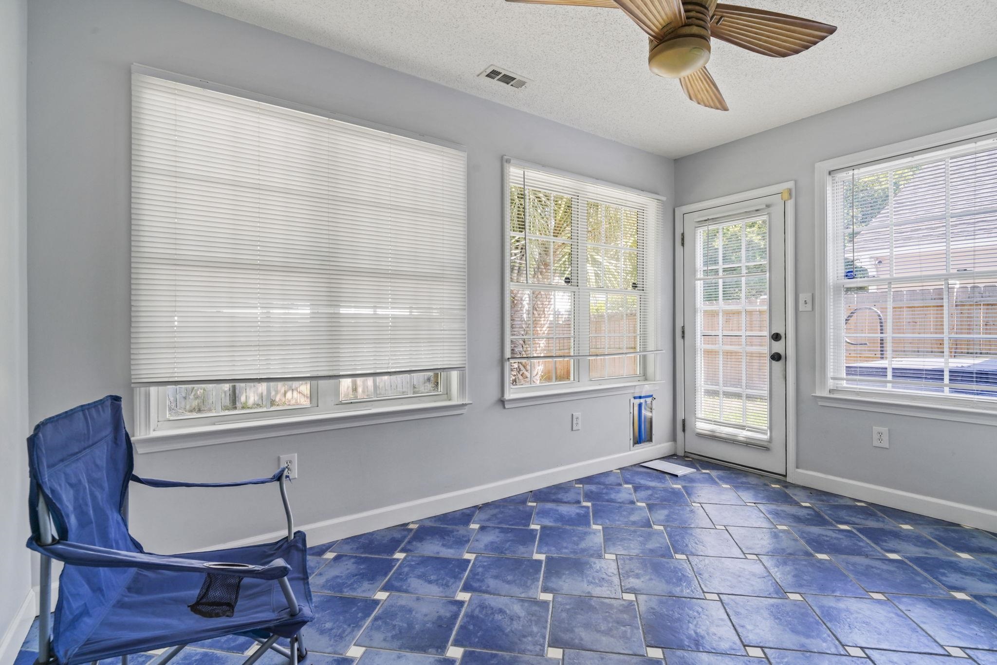 8069 Resin Rd. Property Photo 30
