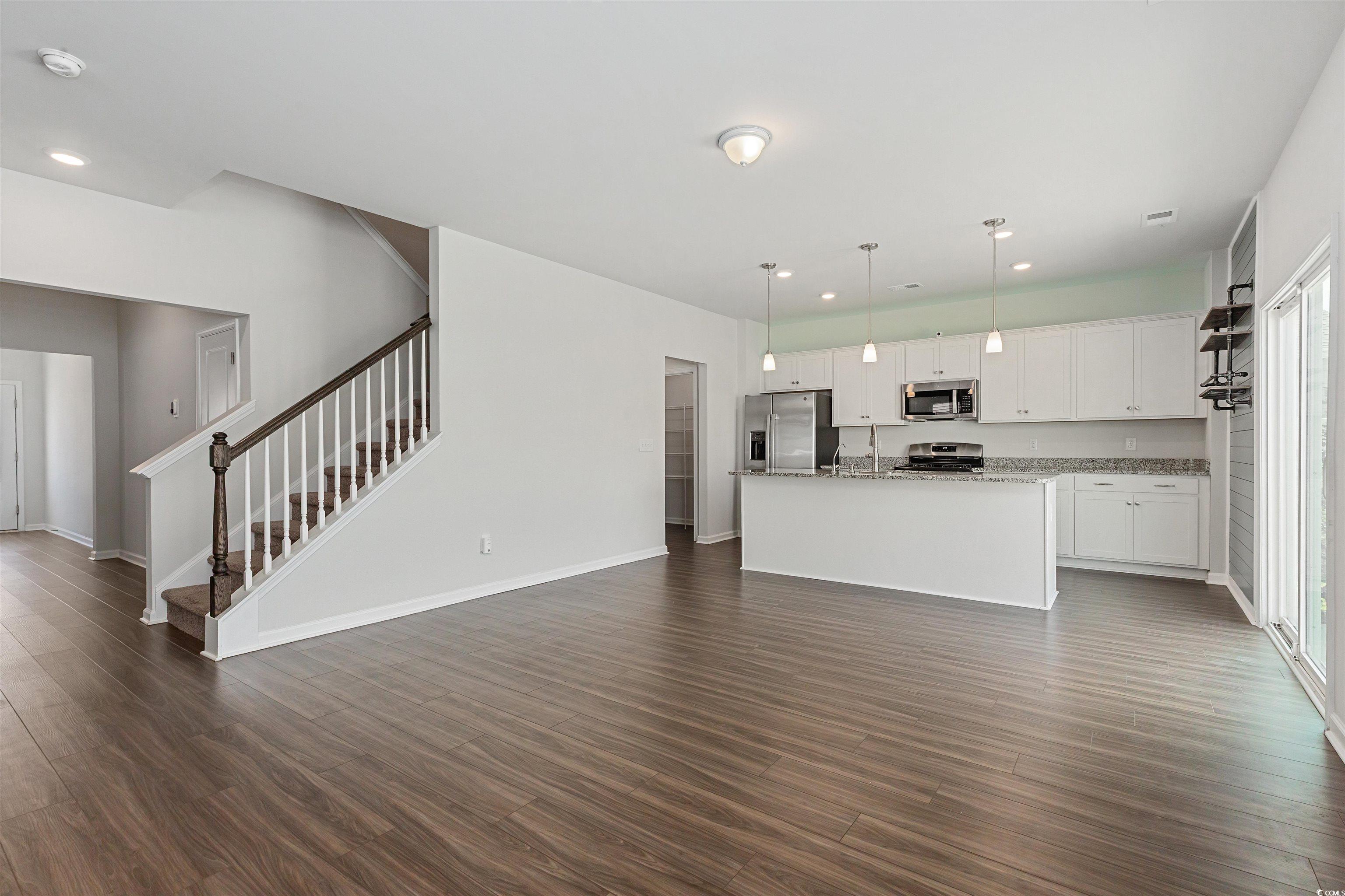 757 Lambeth Ln. Property Photo 19