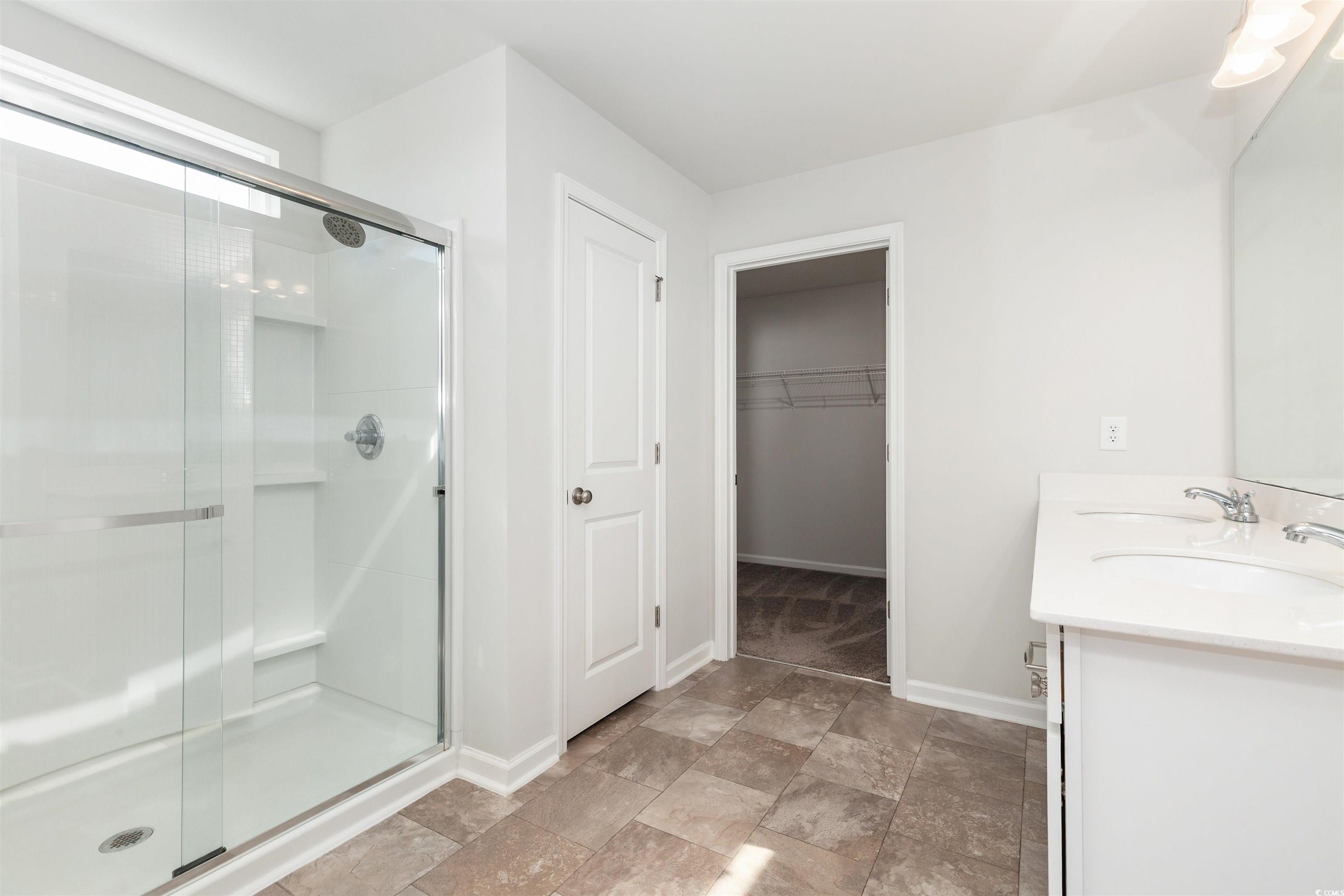 757 Lambeth Ln. Property Photo 23