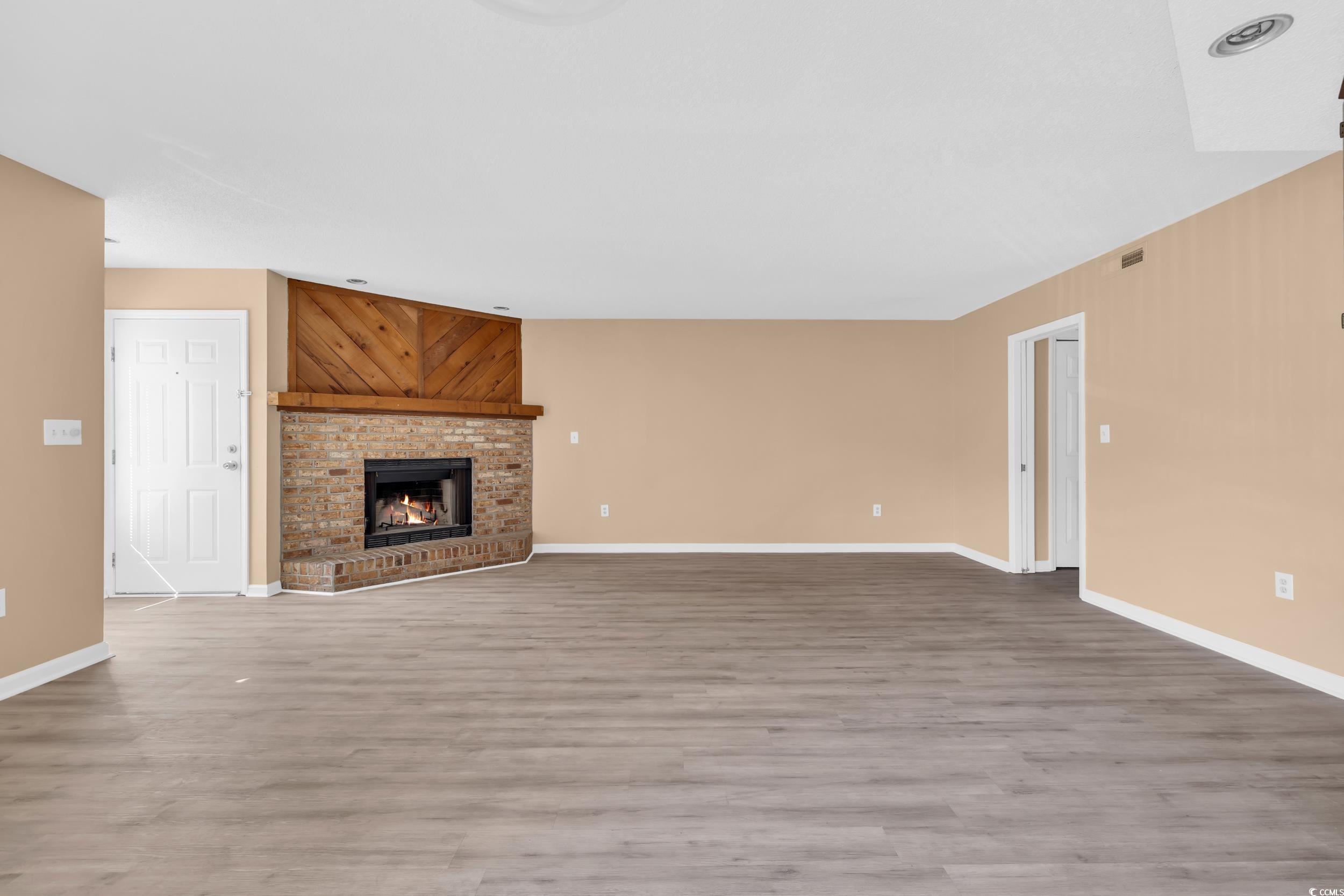 4207 Pinehurst Circle Property Photo 8