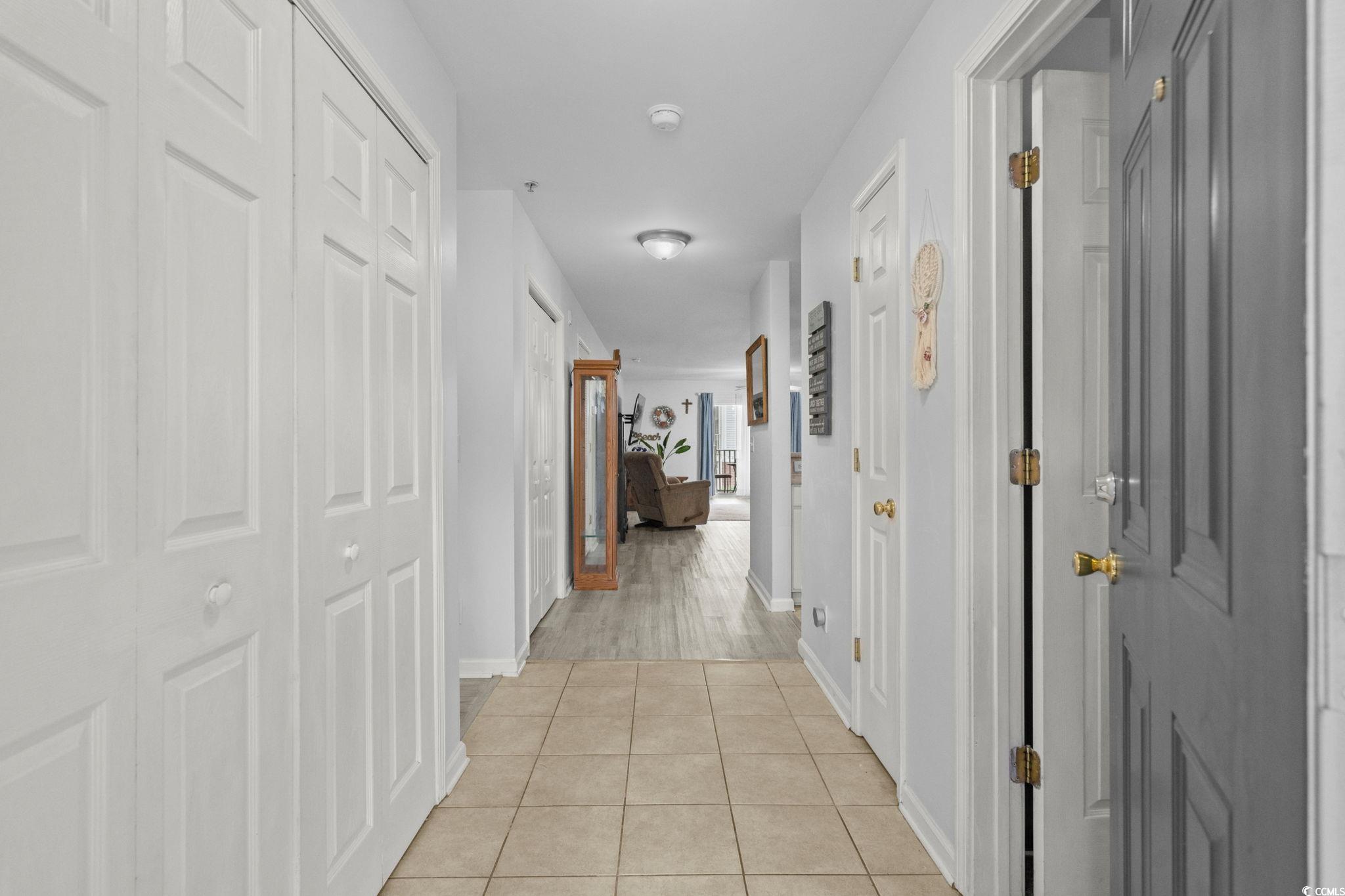 4849 Meadowsweet Dr. Property Photo 4
