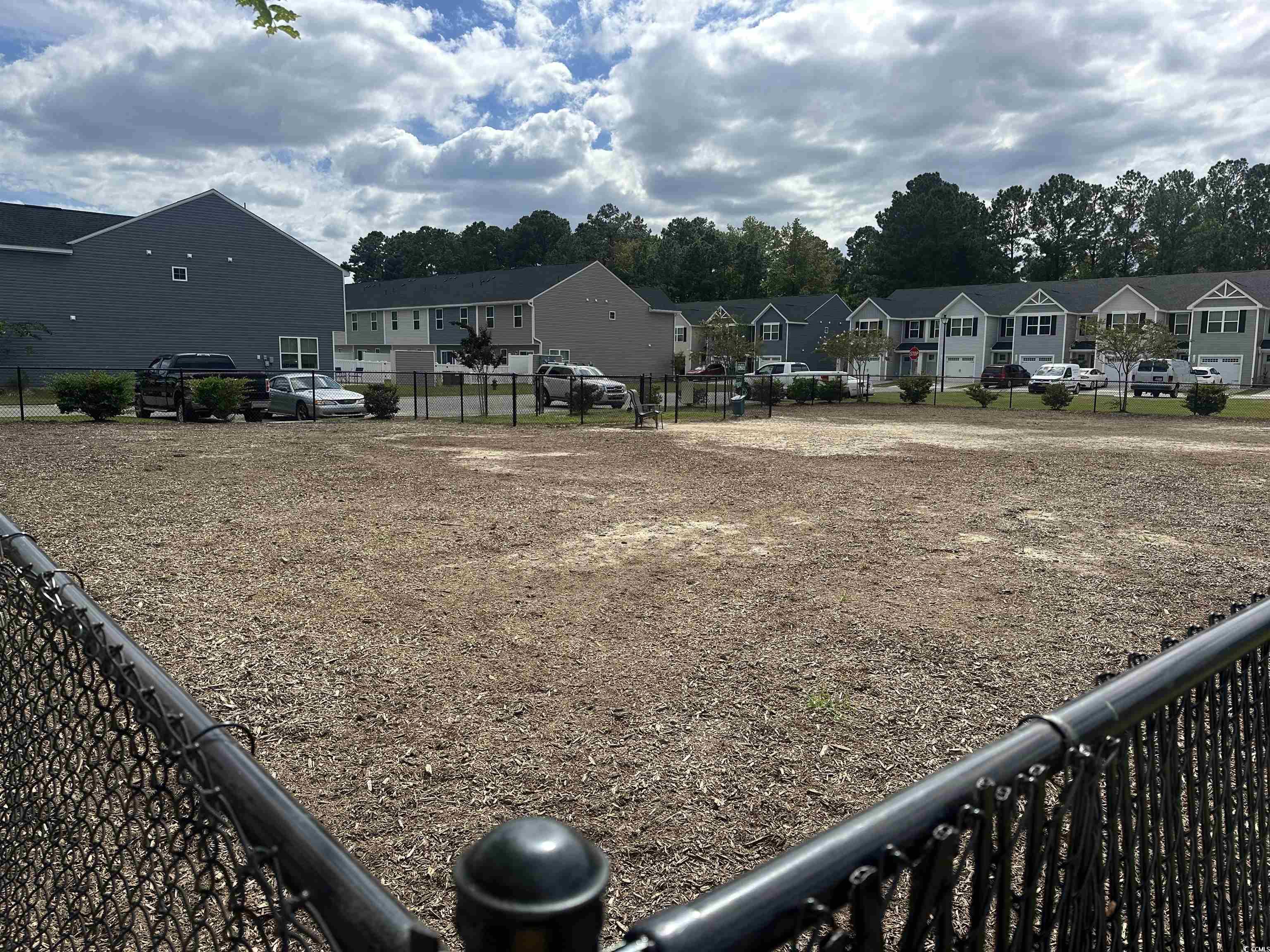 405 El Camino Dr. Property Photo 30