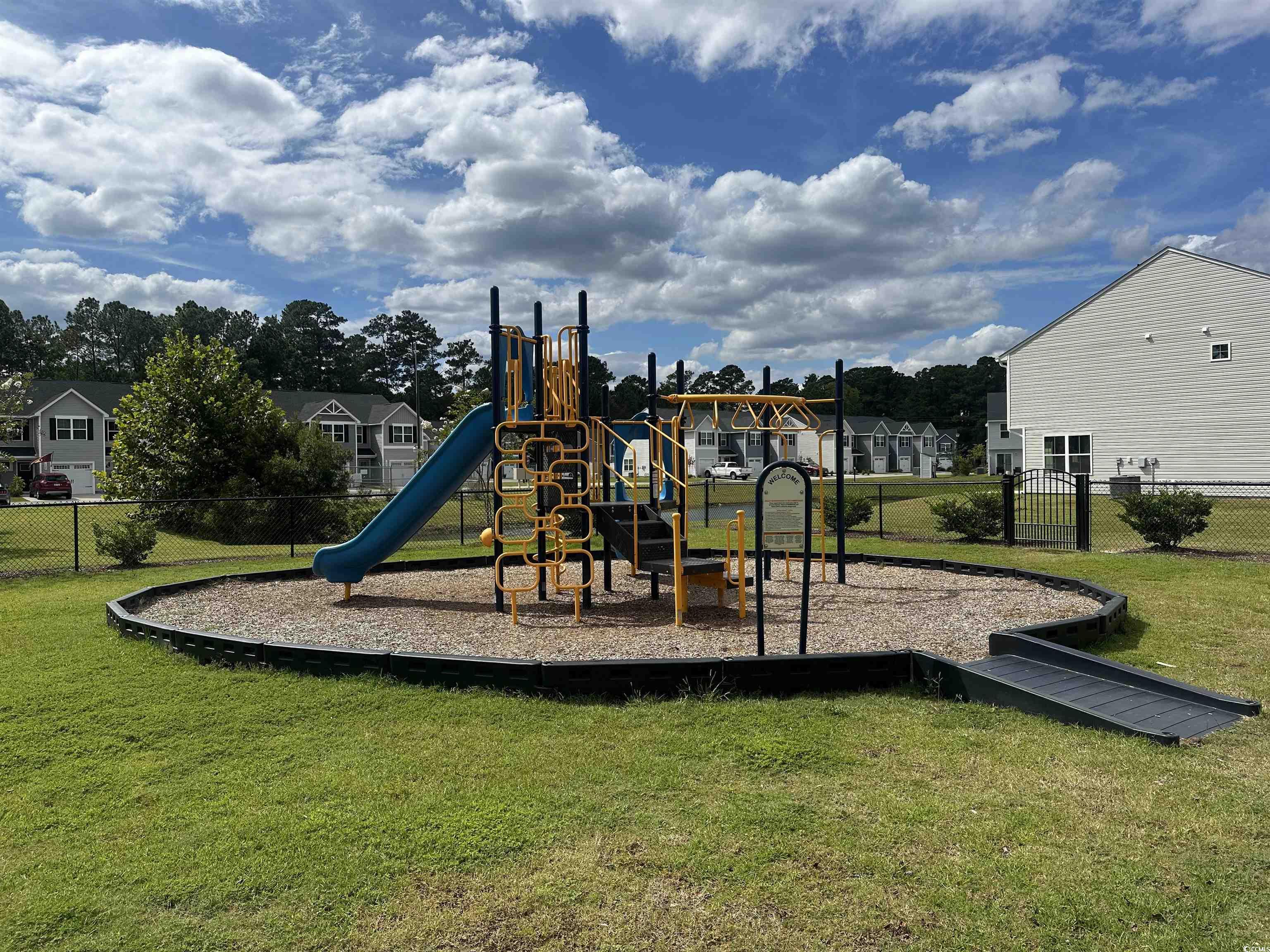 405 El Camino Dr. Property Photo 35