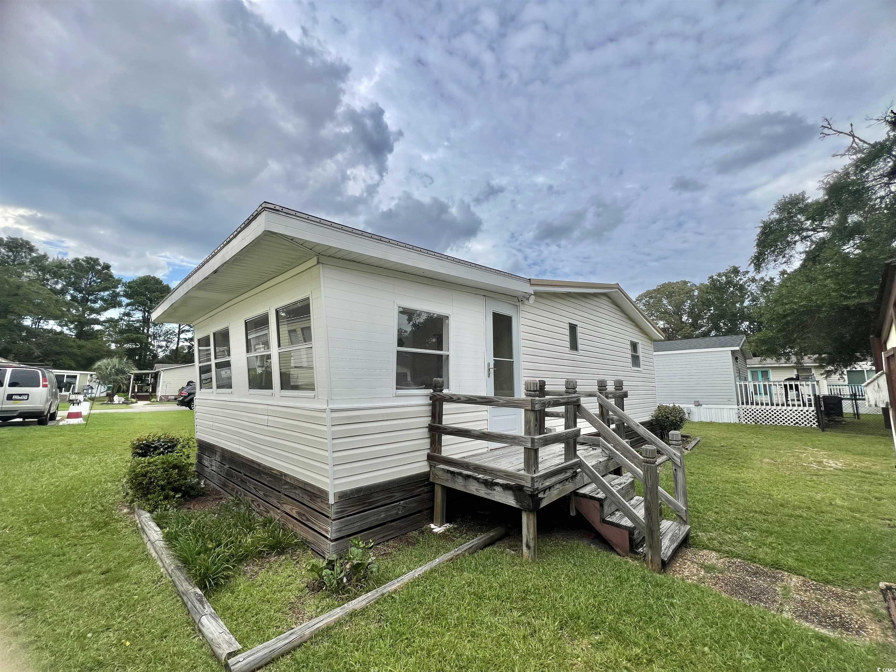 54 Crooked Island Circle Property Photo 16