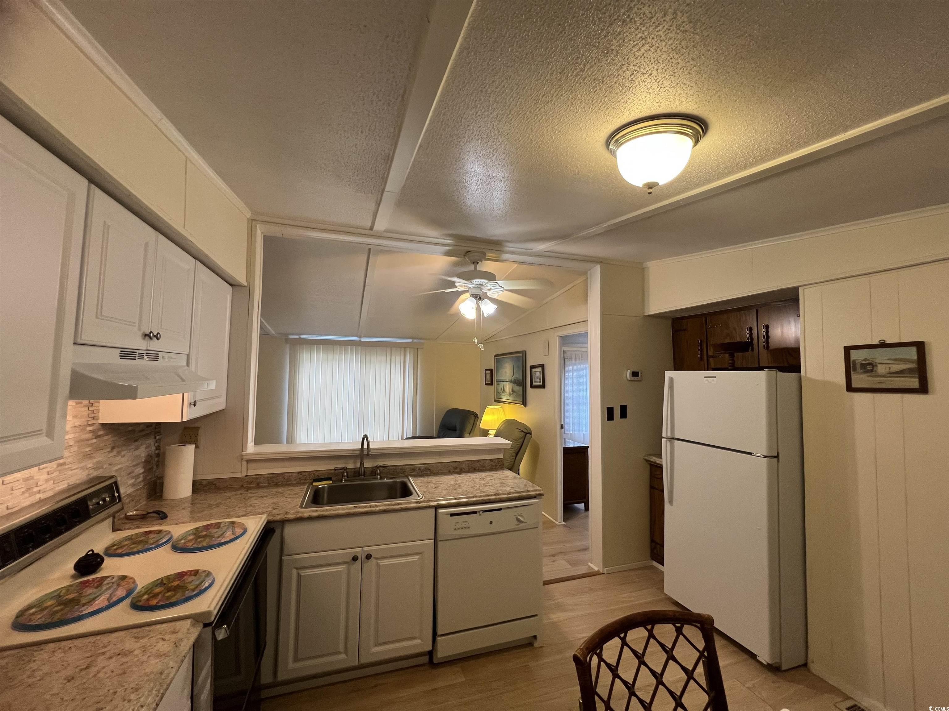 54 Crooked Island Circle Property Photo 31