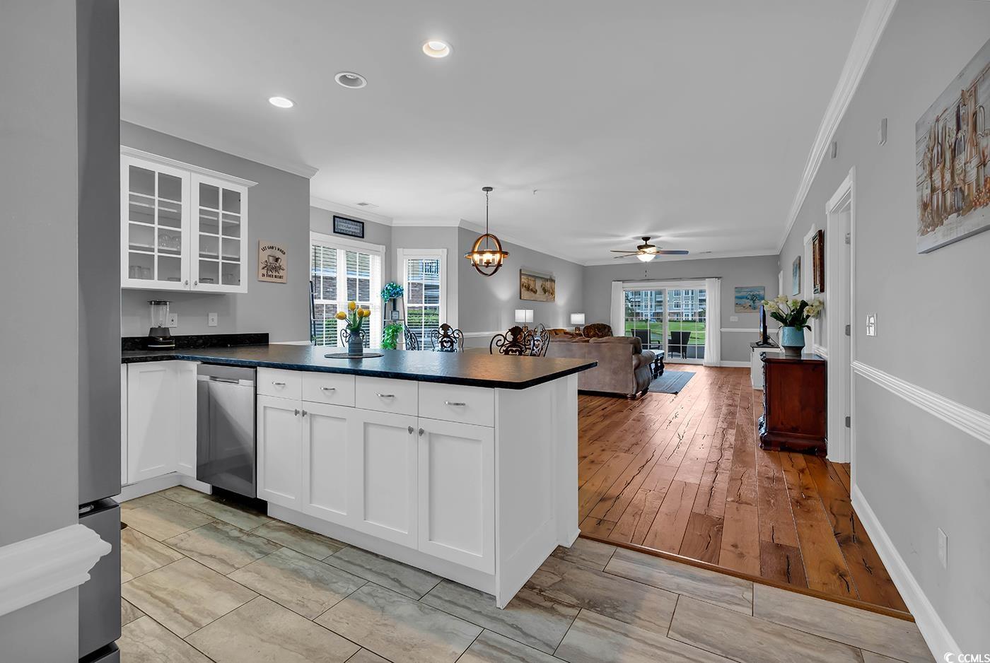 4895 Luster Leaf Circle Property Photo 2