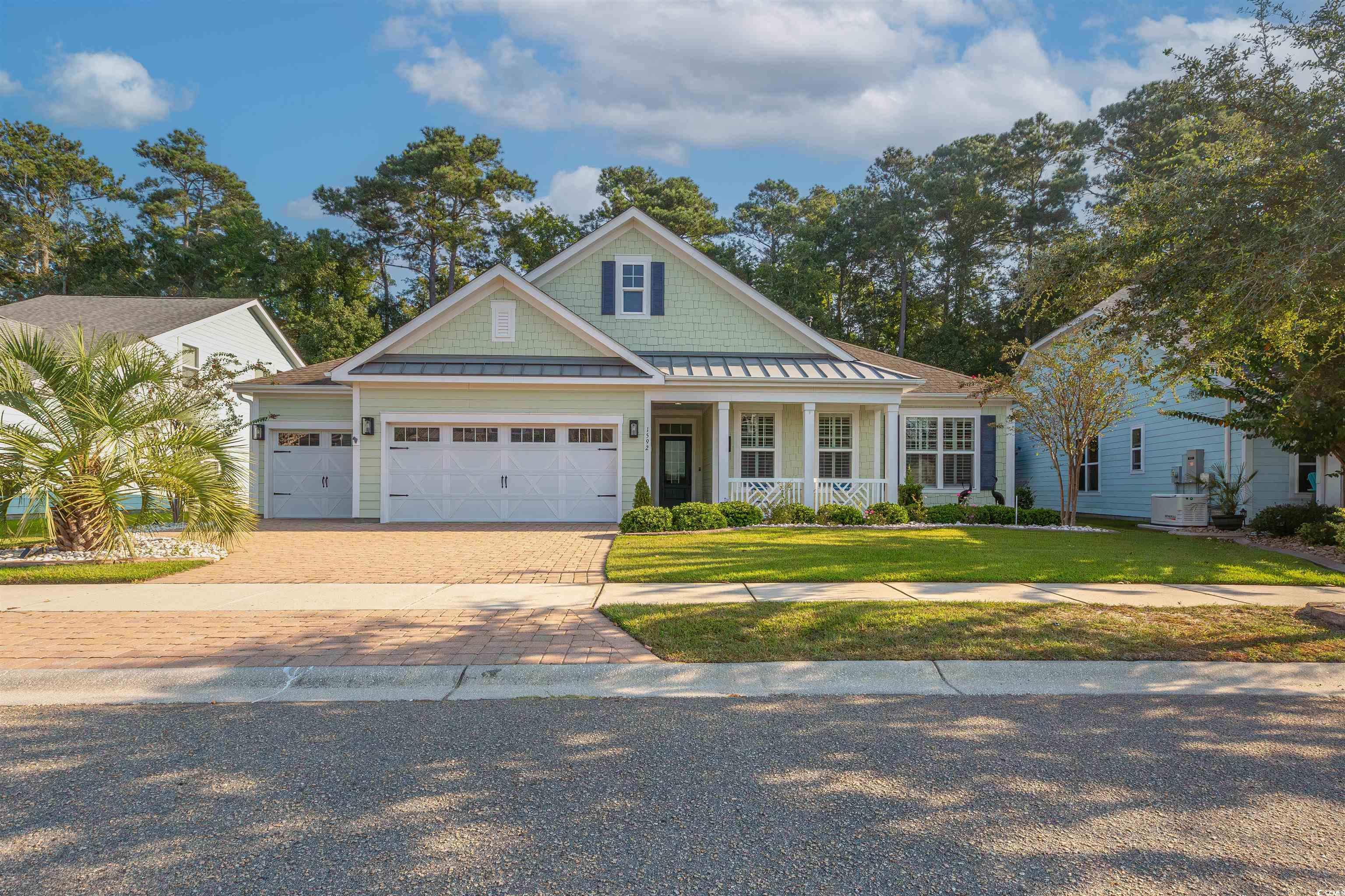 1592 Buckingham Ave. Property Photo 1