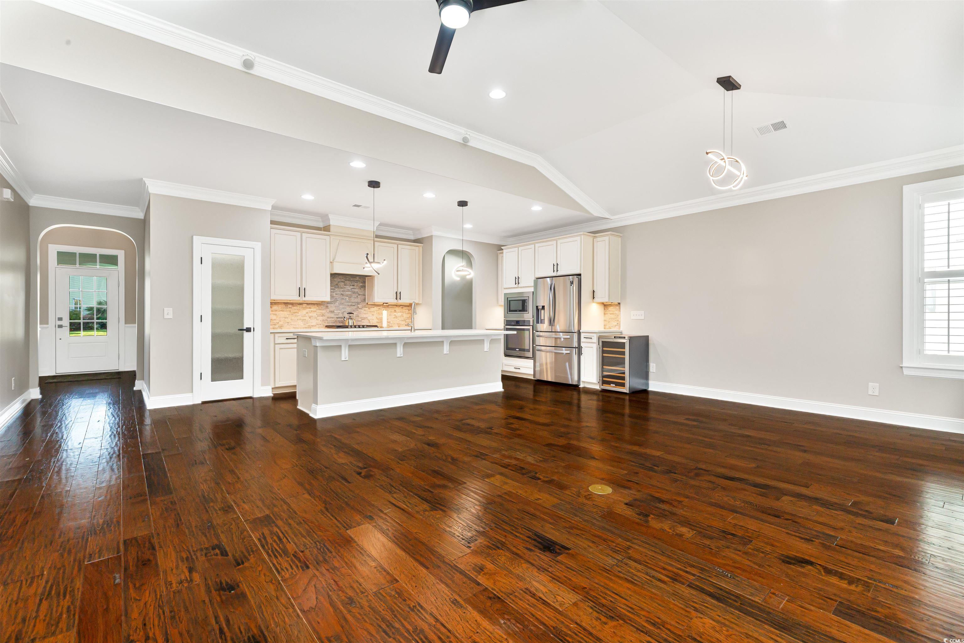 1592 Buckingham Ave. Property Photo 16