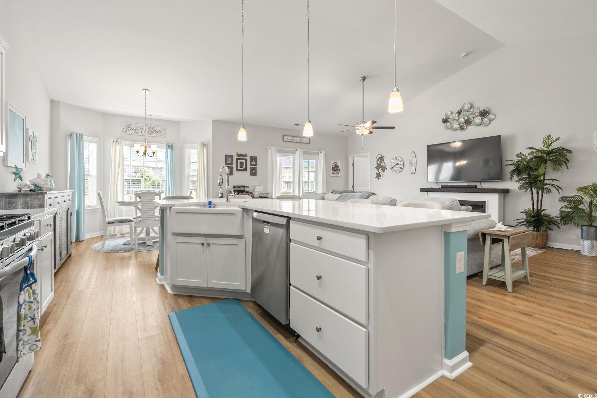 320 Lifestyle Court Property Photo 10