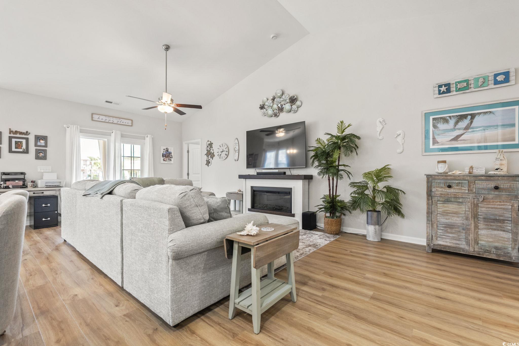 320 Lifestyle Court Property Photo 21