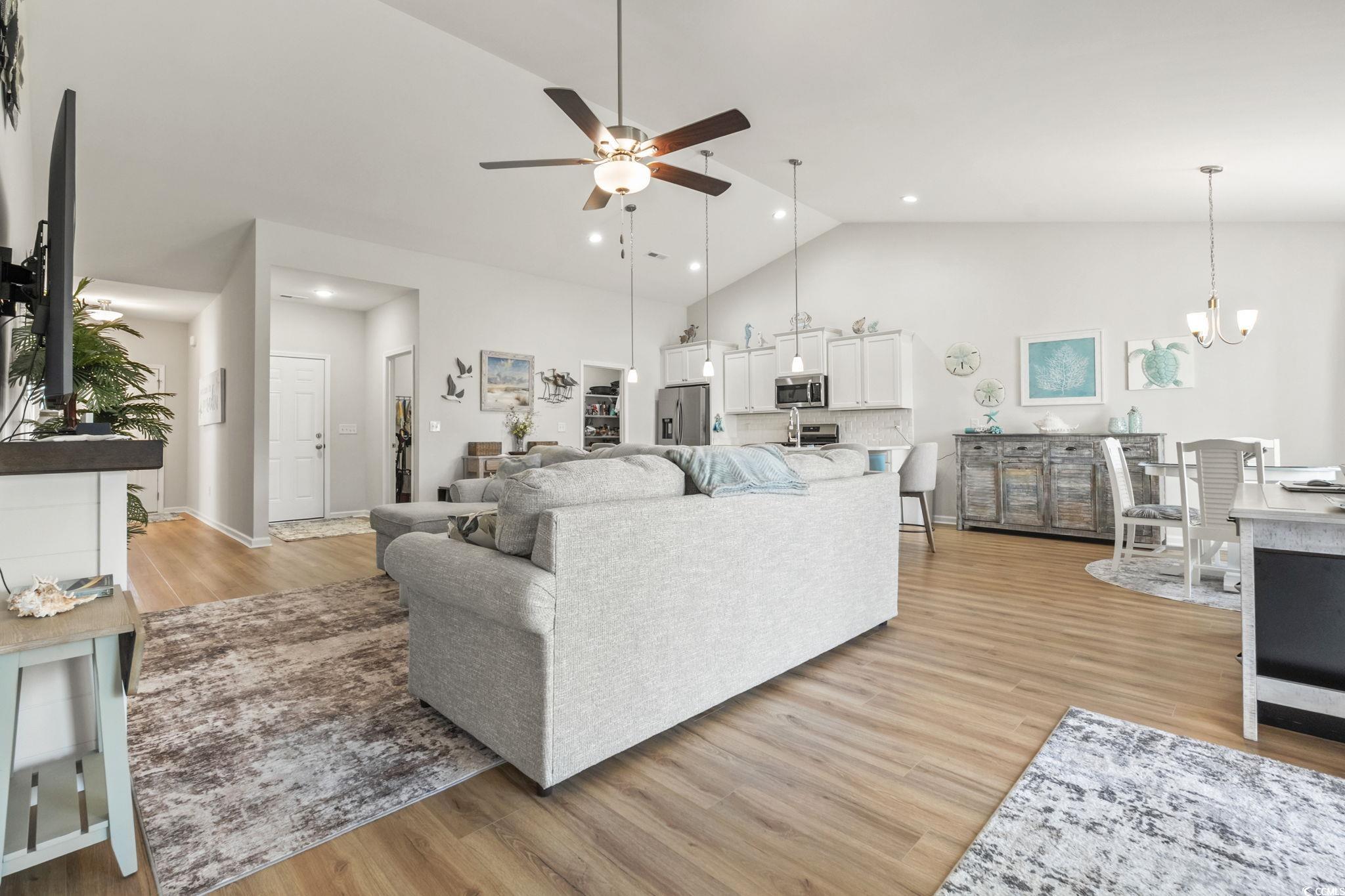 320 Lifestyle Court Property Photo 24