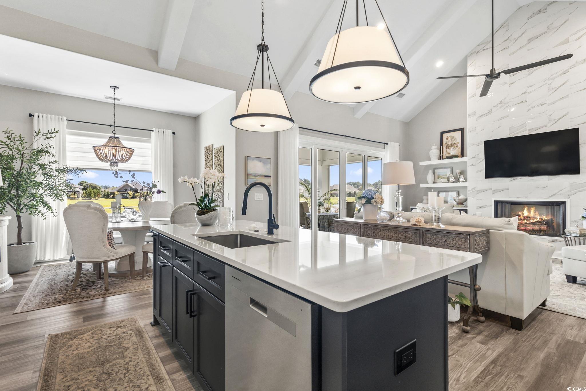 776 Wild Wing Blvd. Property Photo 9