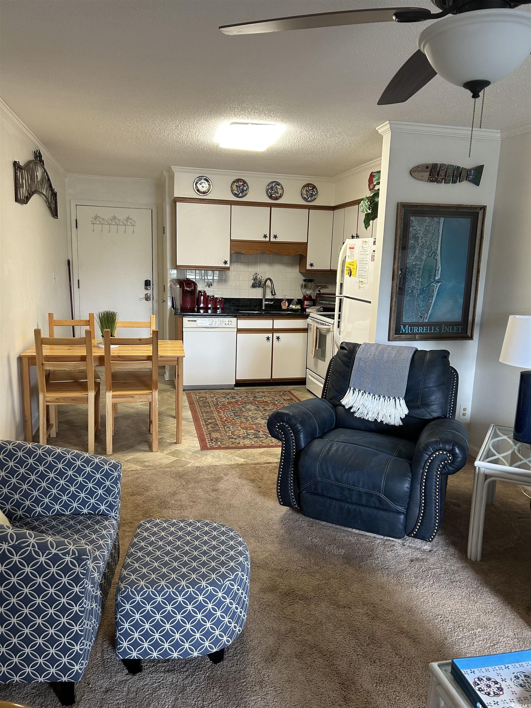 1582 S Waccamaw Dr. Property Photo 8