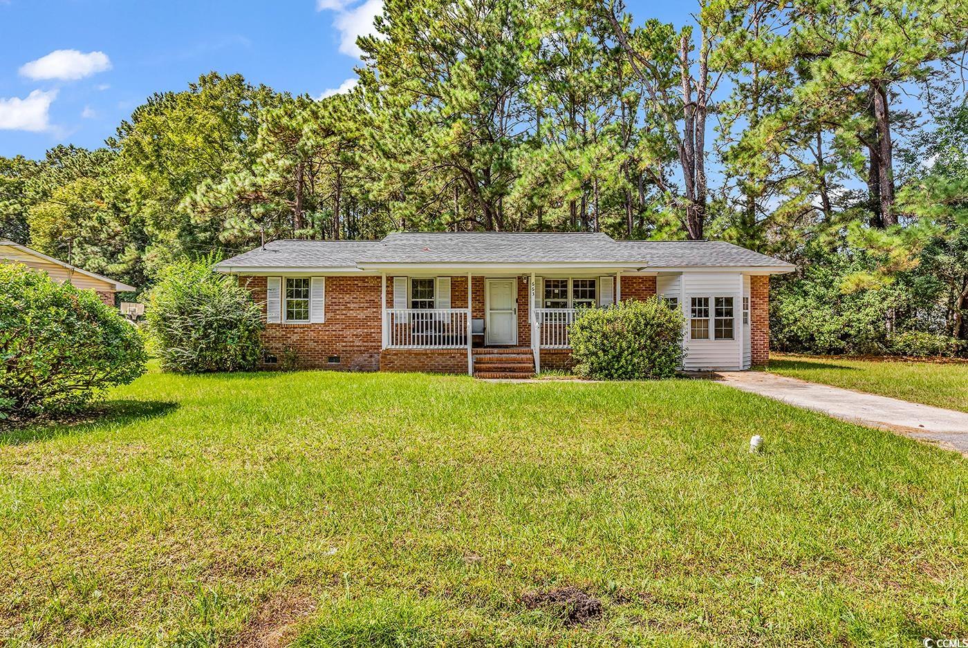 663 Player St. Property Photo 1