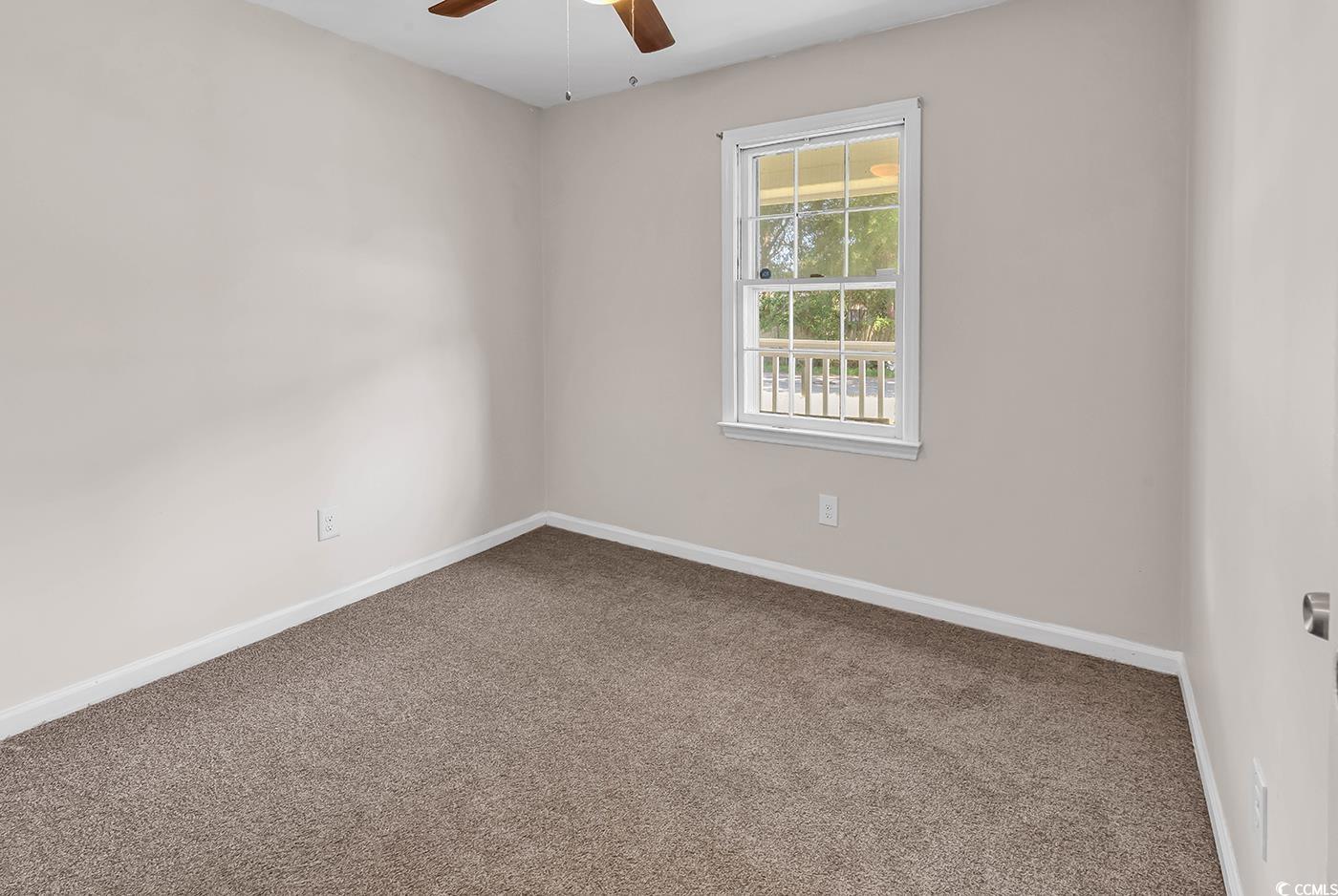 663 Player St. Property Photo 18
