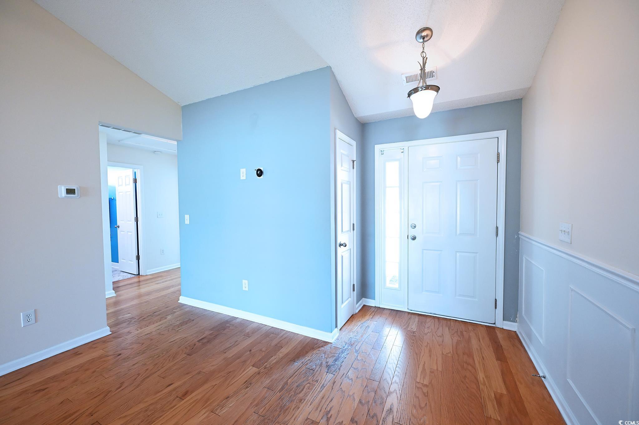 201 Four Leaf Ln. Property Photo 3