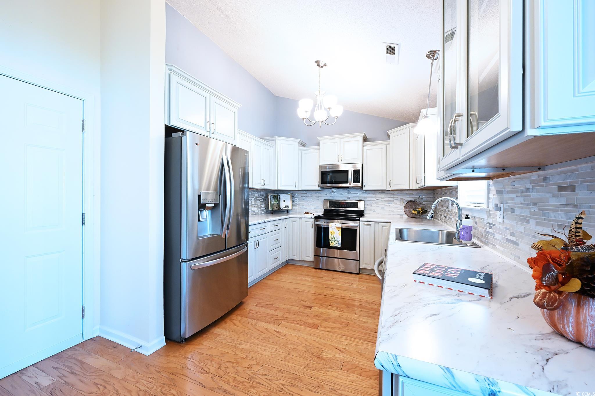 201 Four Leaf Ln. Property Photo 10