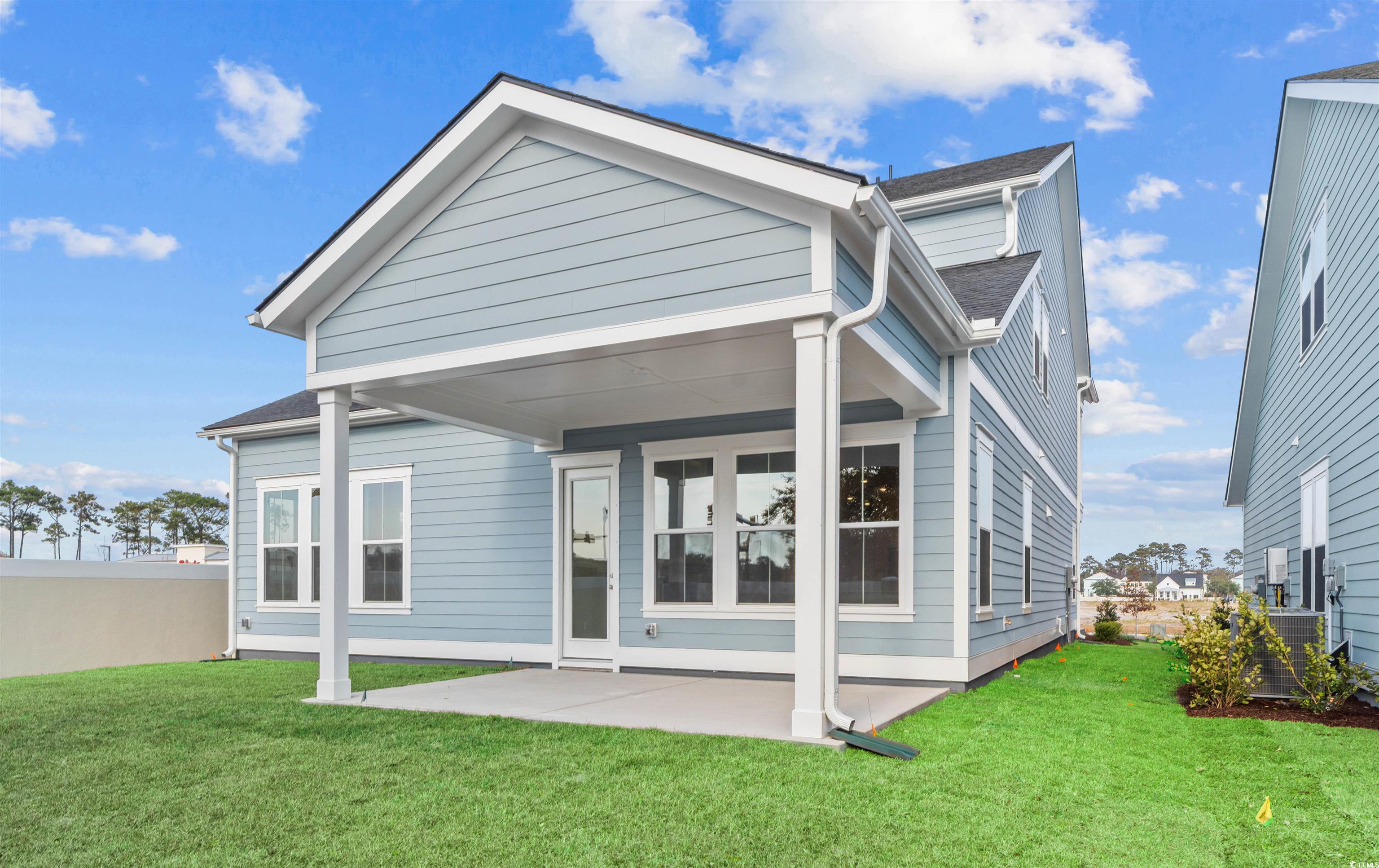 201 Atlantic Breeze St. Property Photo 3