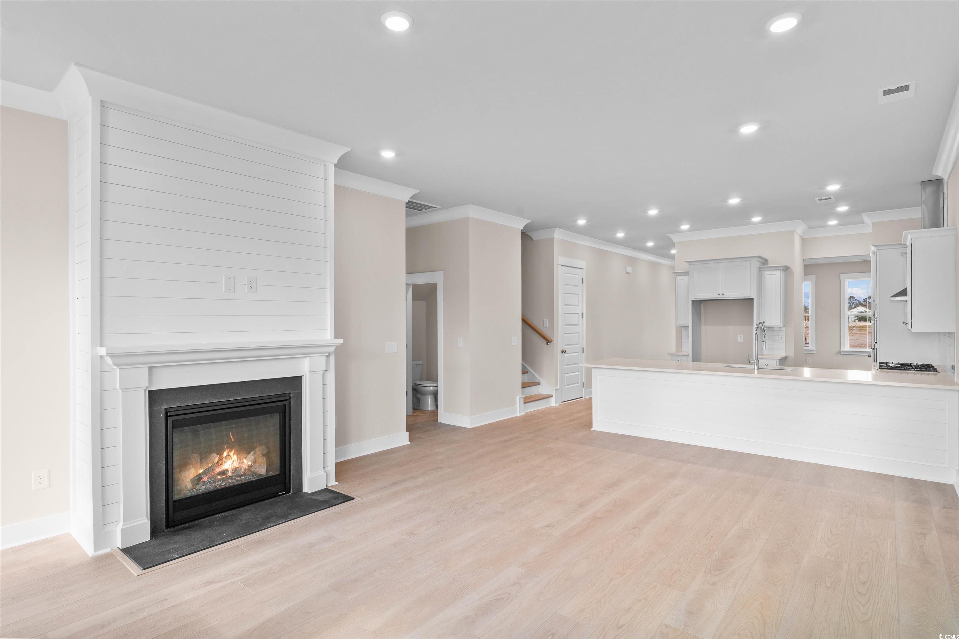 201 Atlantic Breeze St. Property Photo 13