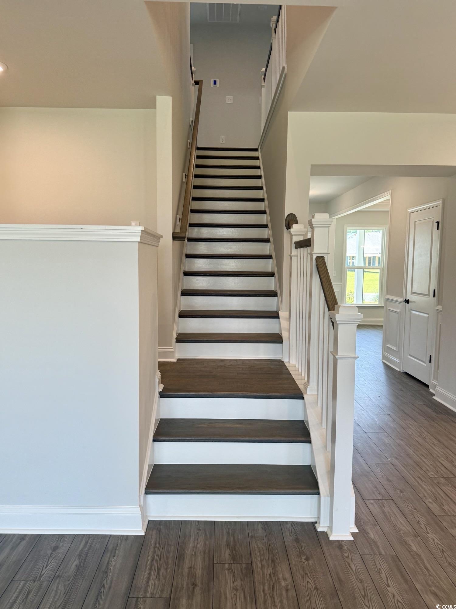 515 Oak Landing Dr. Property Photo 13