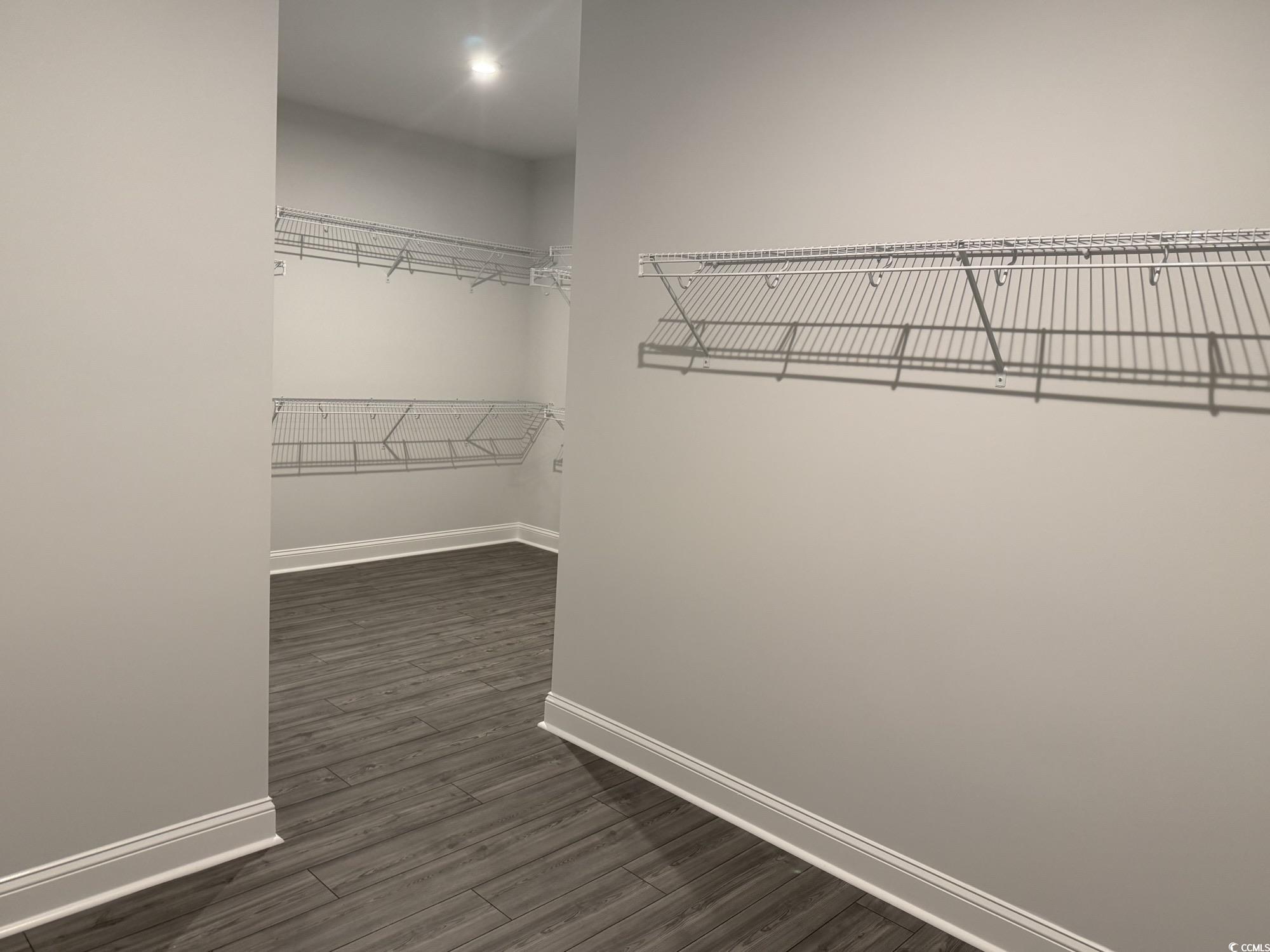 515 Oak Landing Dr. Property Photo 20