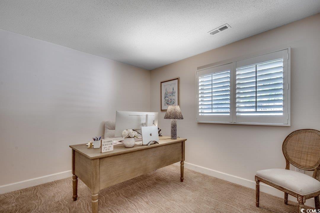 8 Martinique Dr. Property Photo 26