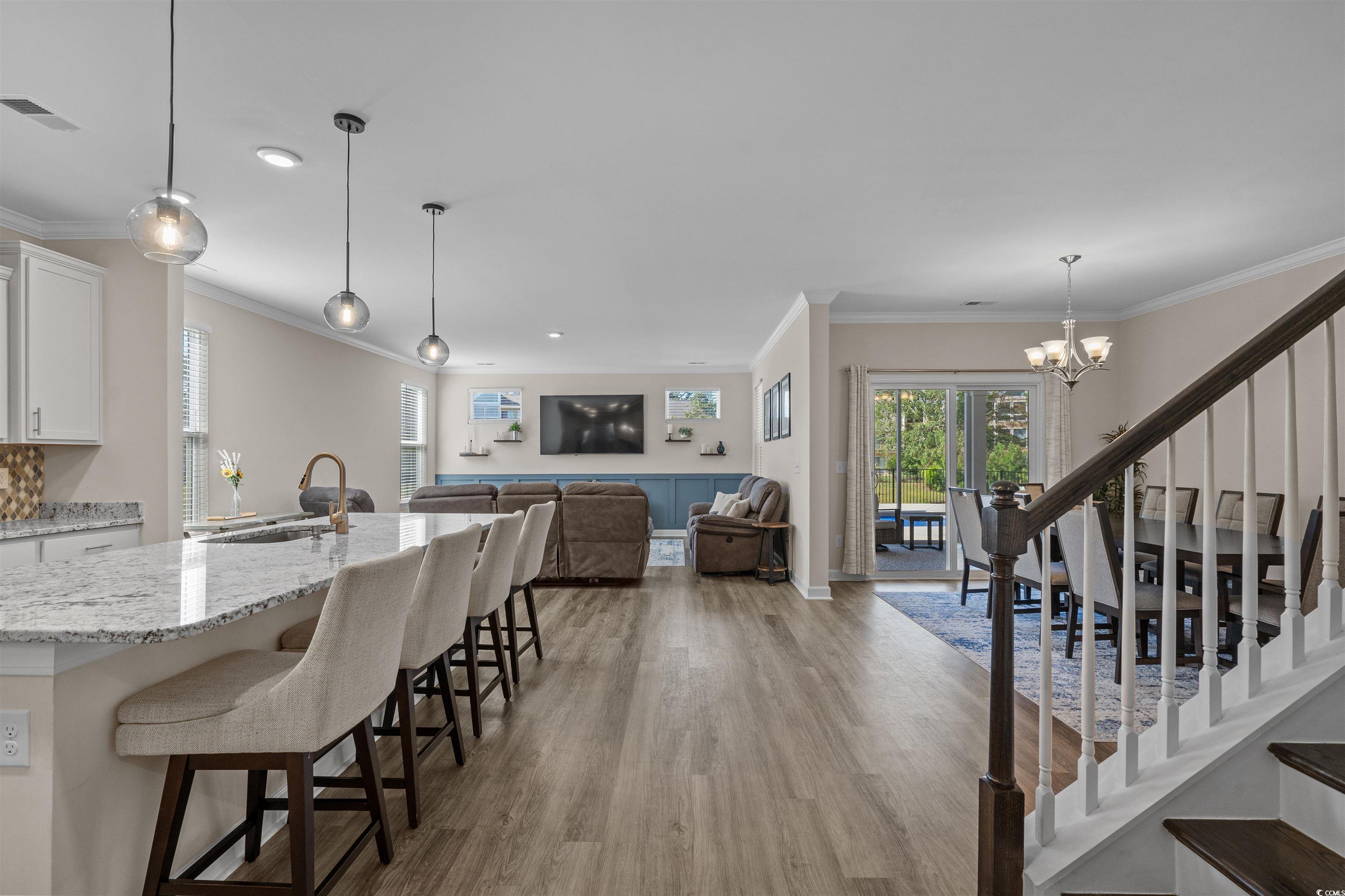 3364 Eversheen Dr. Property Photo 7