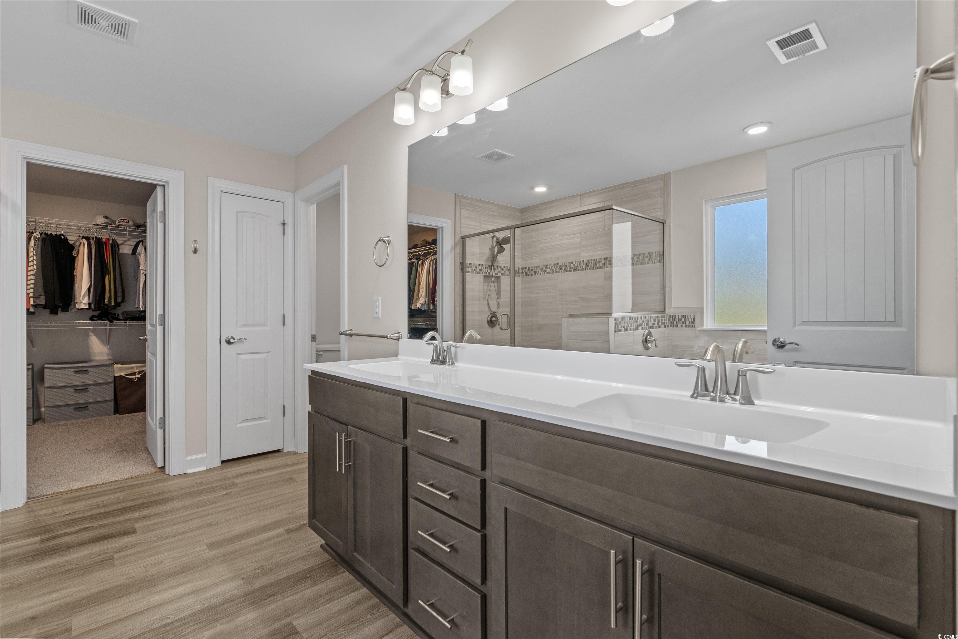 3364 Eversheen Dr. Property Photo 20