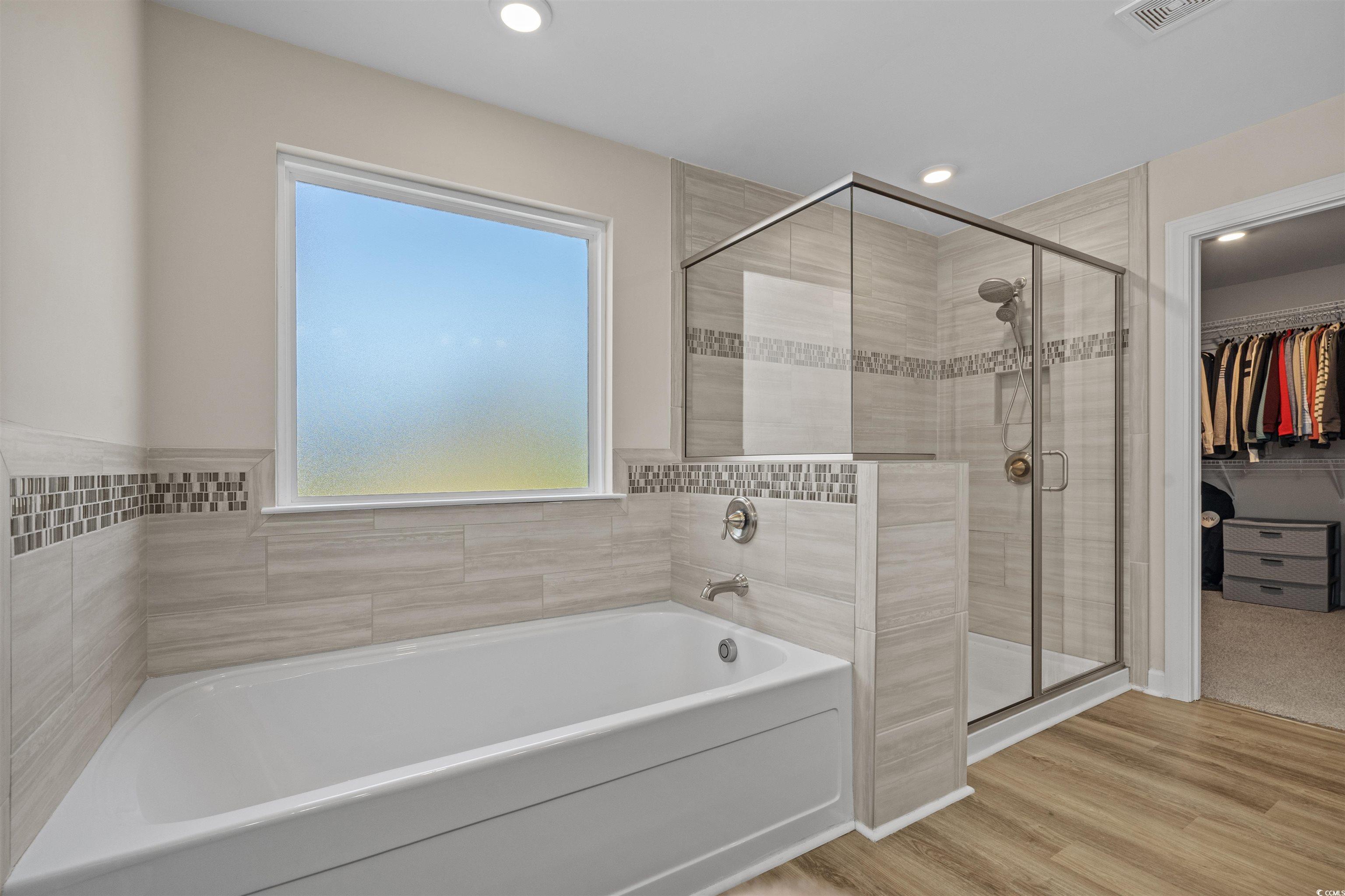 3364 Eversheen Dr. Property Photo 21