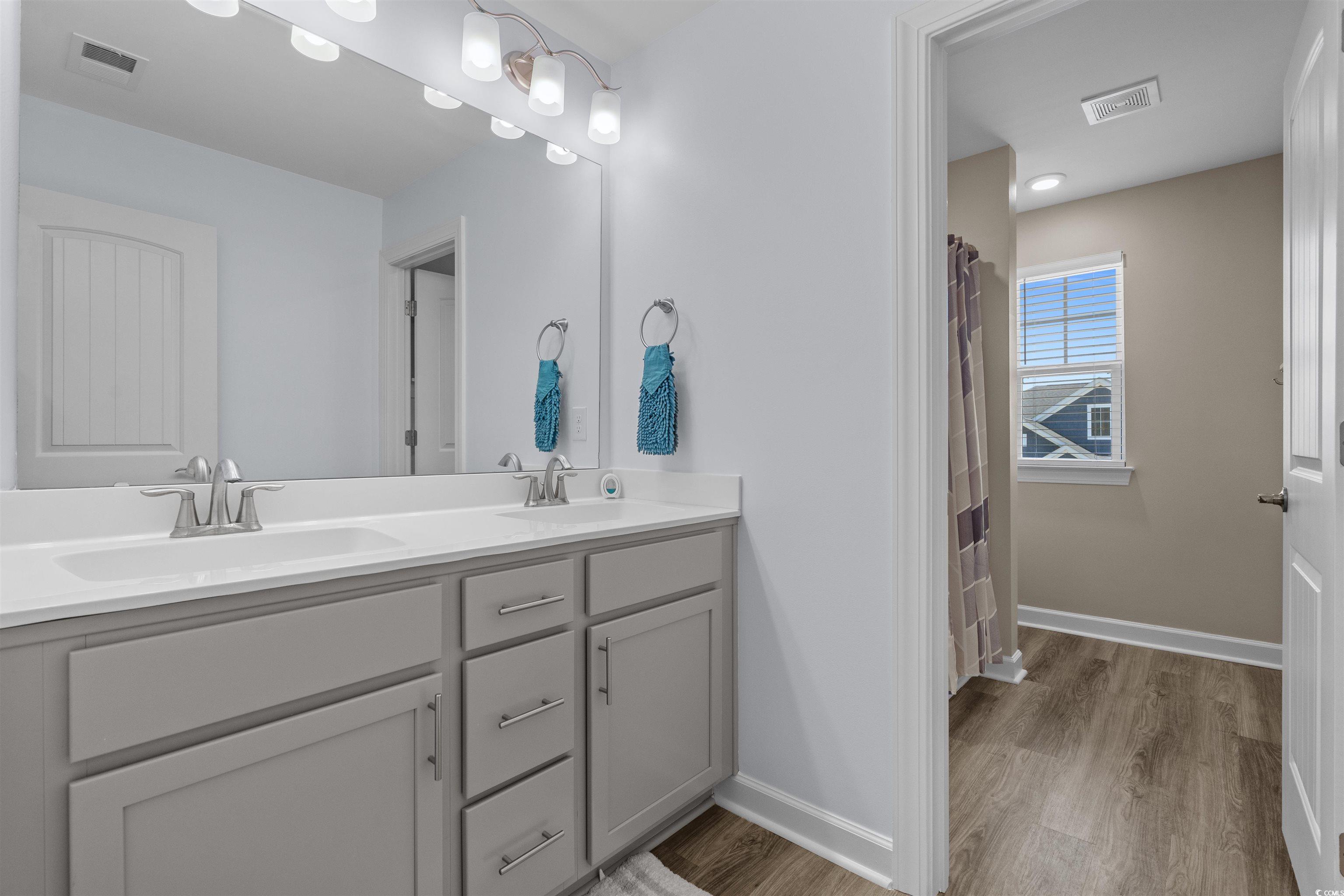 3364 Eversheen Dr. Property Photo 26