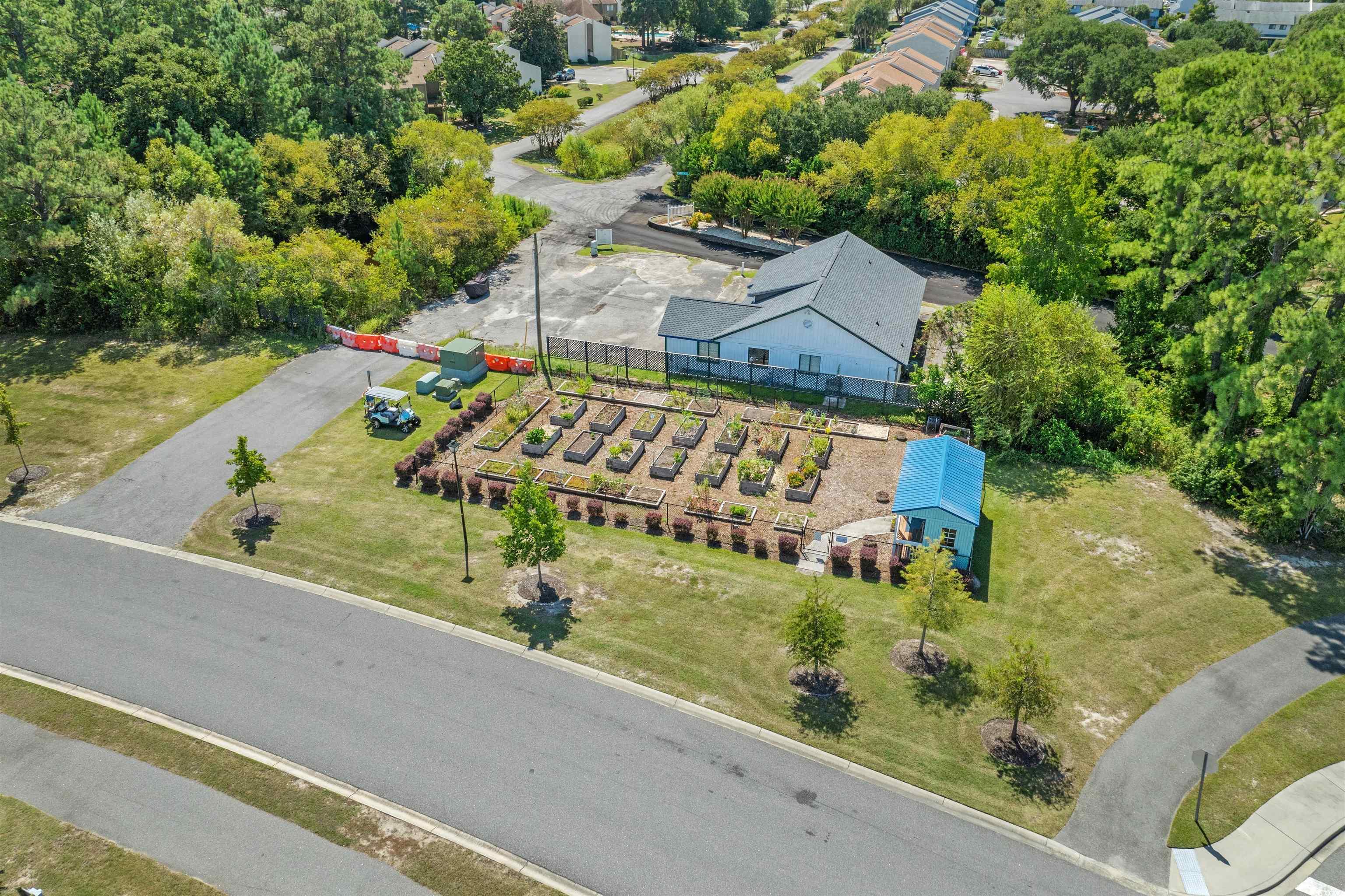 3364 Eversheen Dr. Property Photo 40